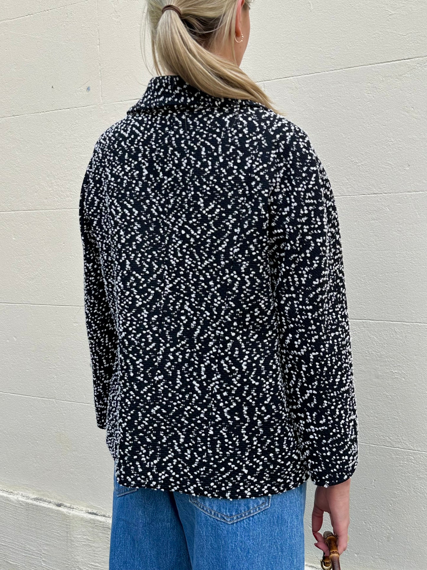 Chanel Black/White Tweed LA PAUSA series Jacket Size 40