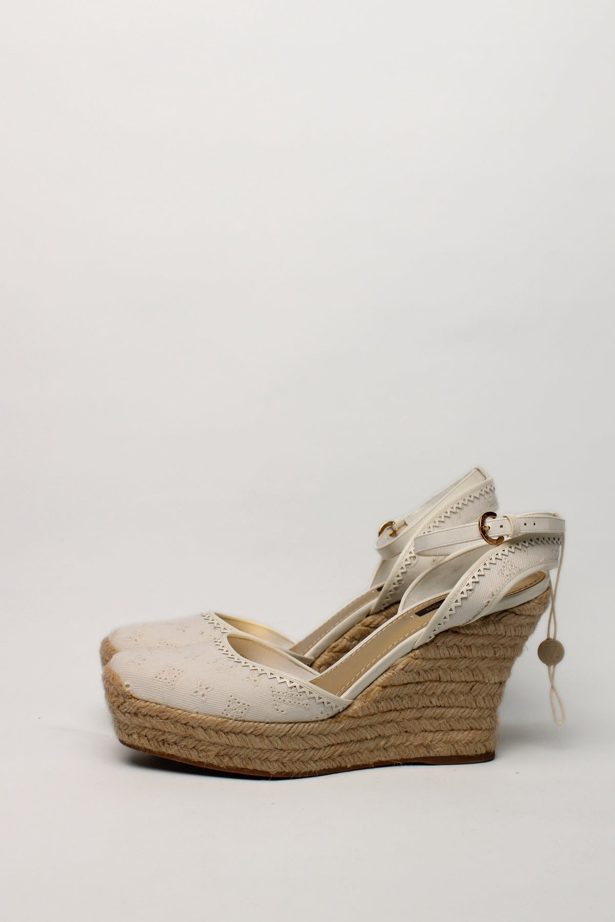 Louis Vuitton White Fabric Patent Platform Espadrille Size 38.5