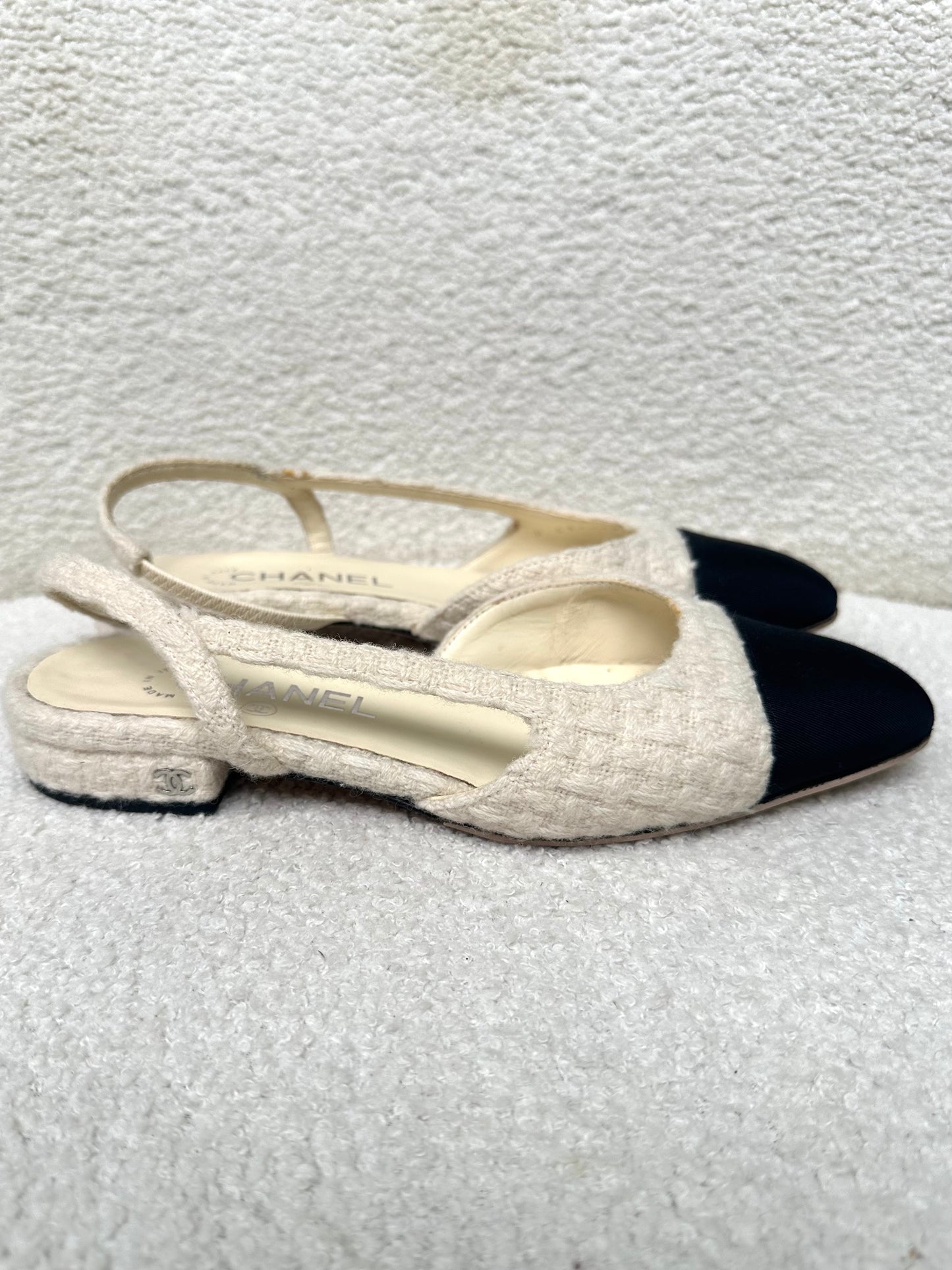 Chanel Cream Tweed Black Toe Flats Size 37