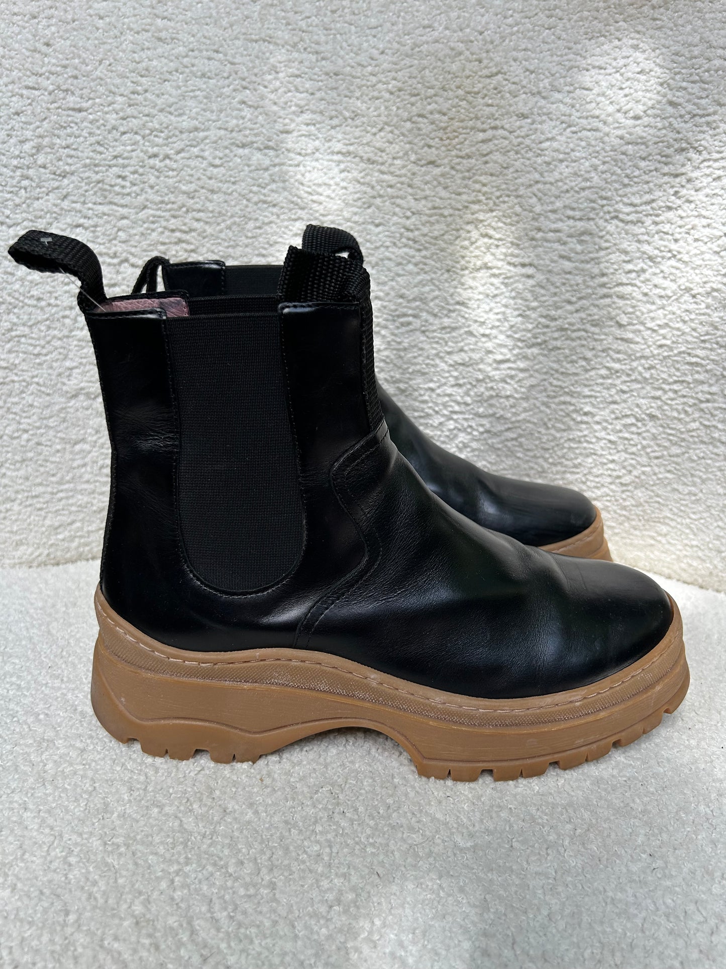 Marimeko Black Tractor Boots Size 40