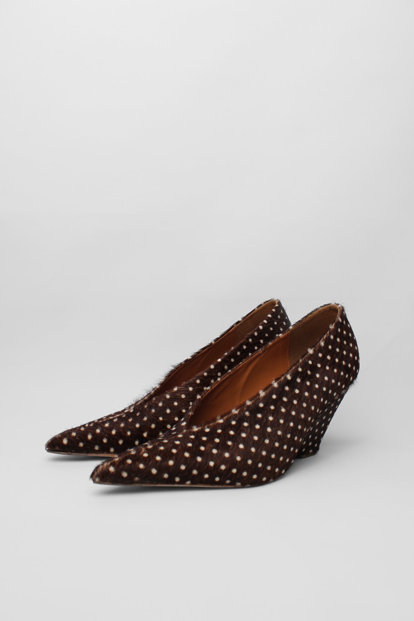 Camilla & Marc Cow Hide Spot Pumps Size 39