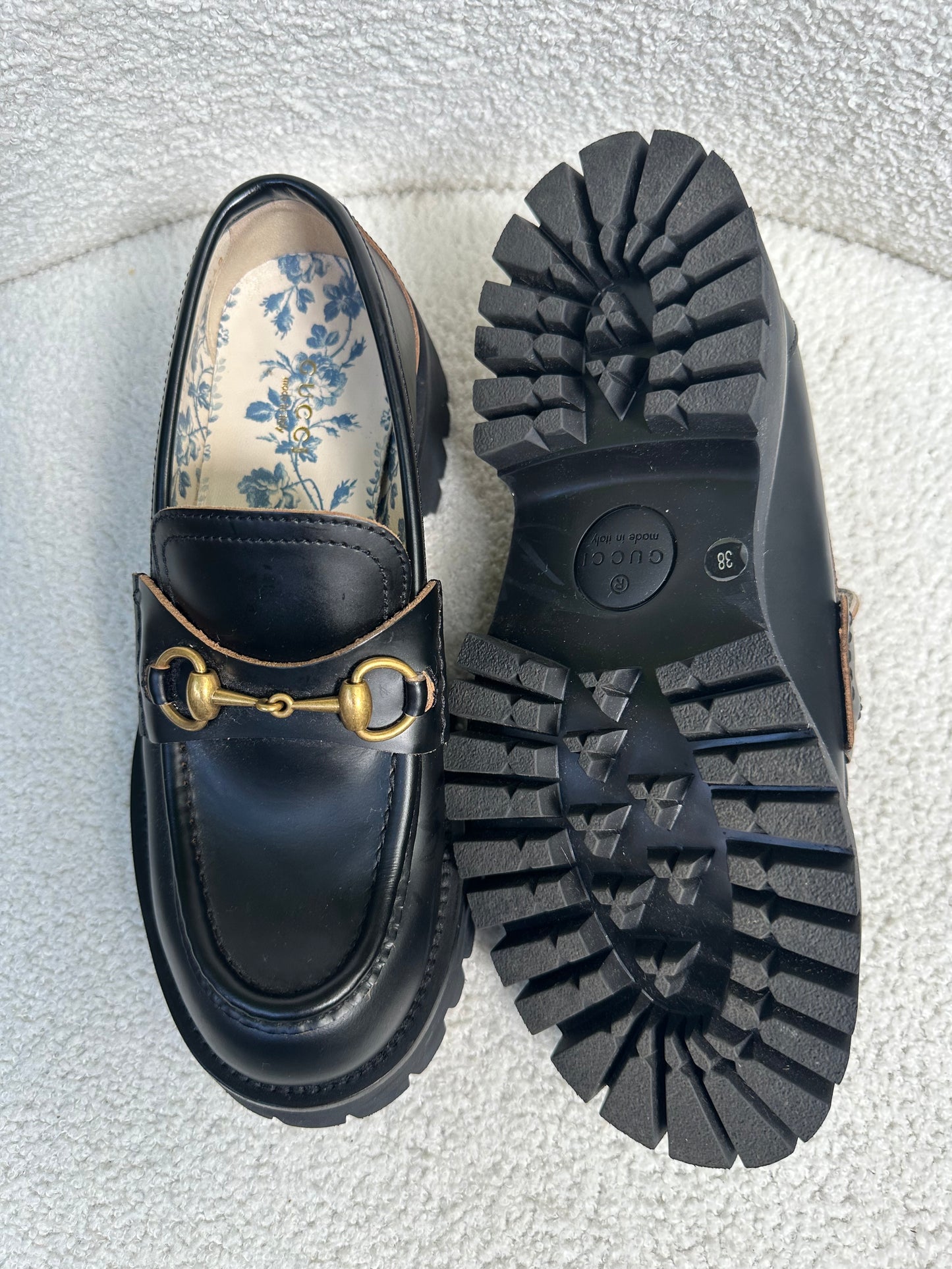Gucci Black Tractor Loafers Size 38