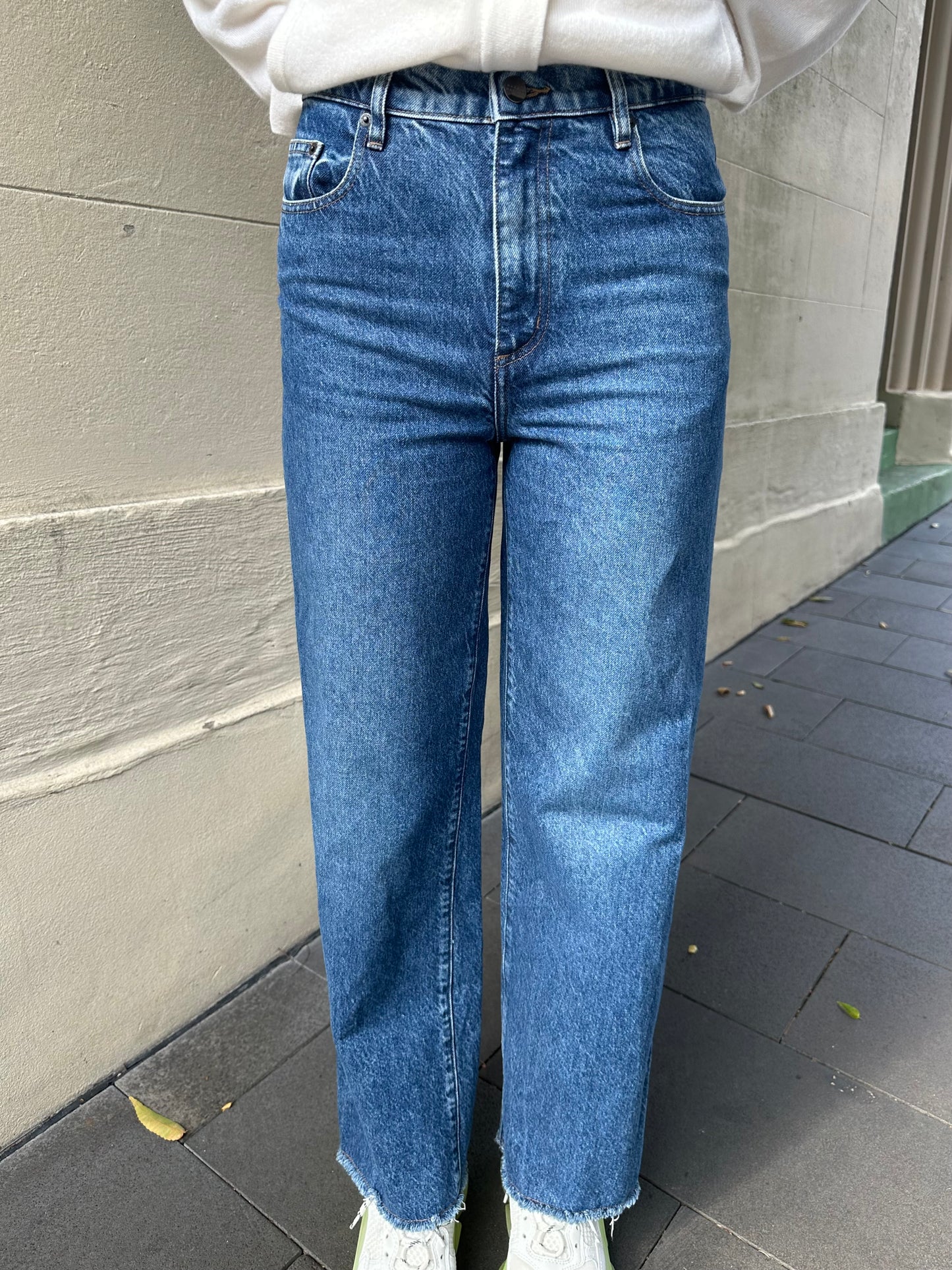 Maggie Marilyn Blue Jeans Size 8
