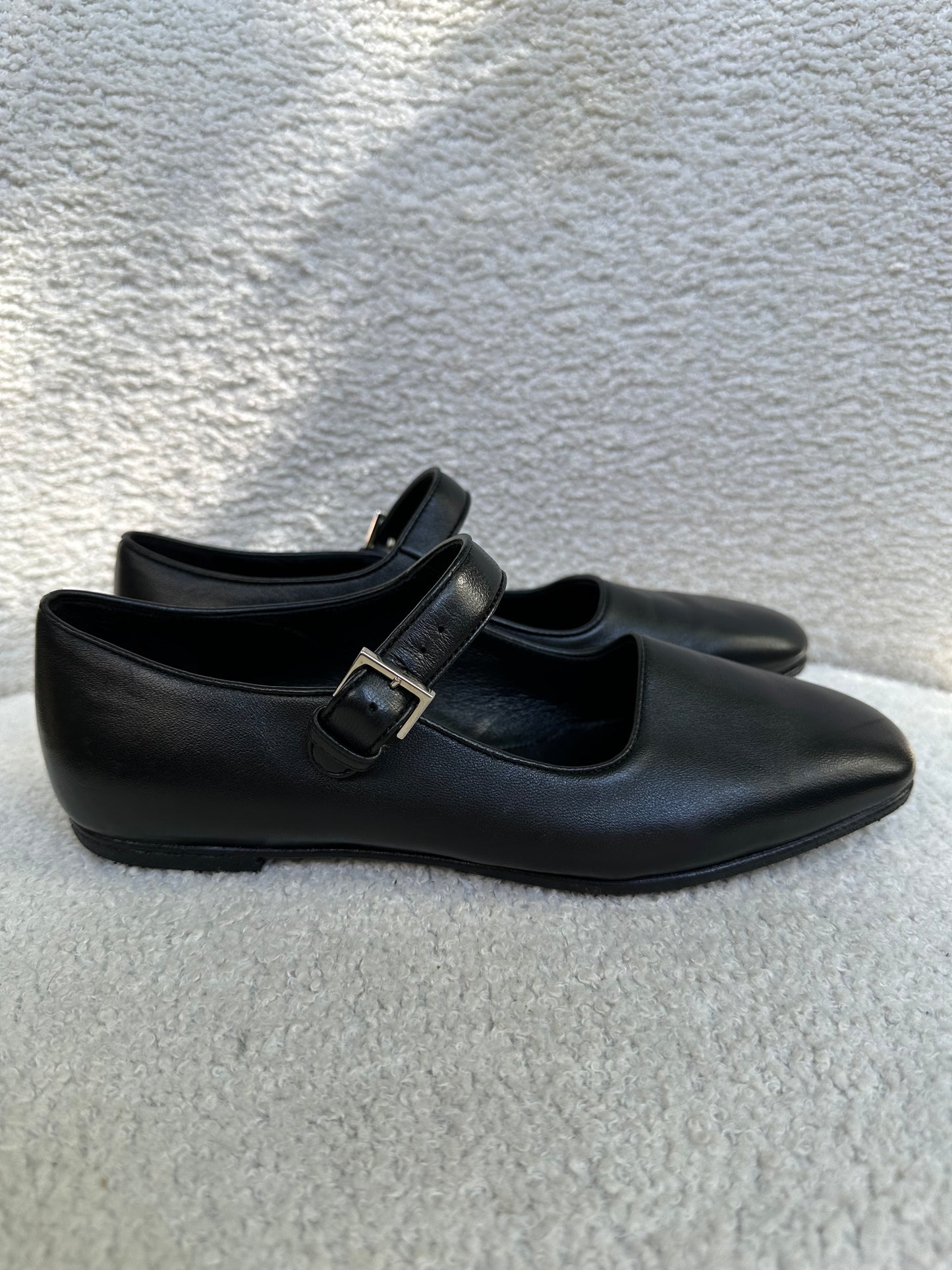 The Row Mary Jane Black Shoes Size 35.5