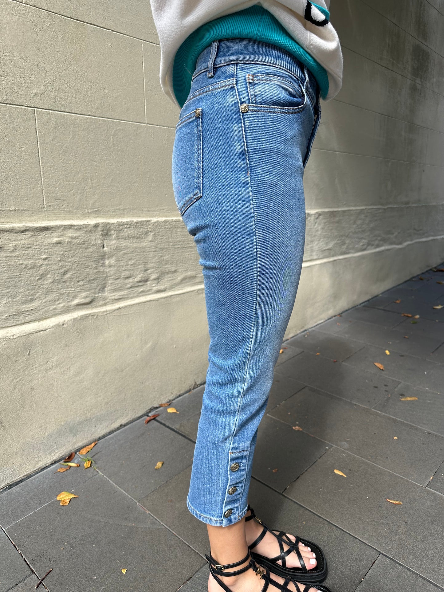 Chanel Blue Crop Jeans Size 40
