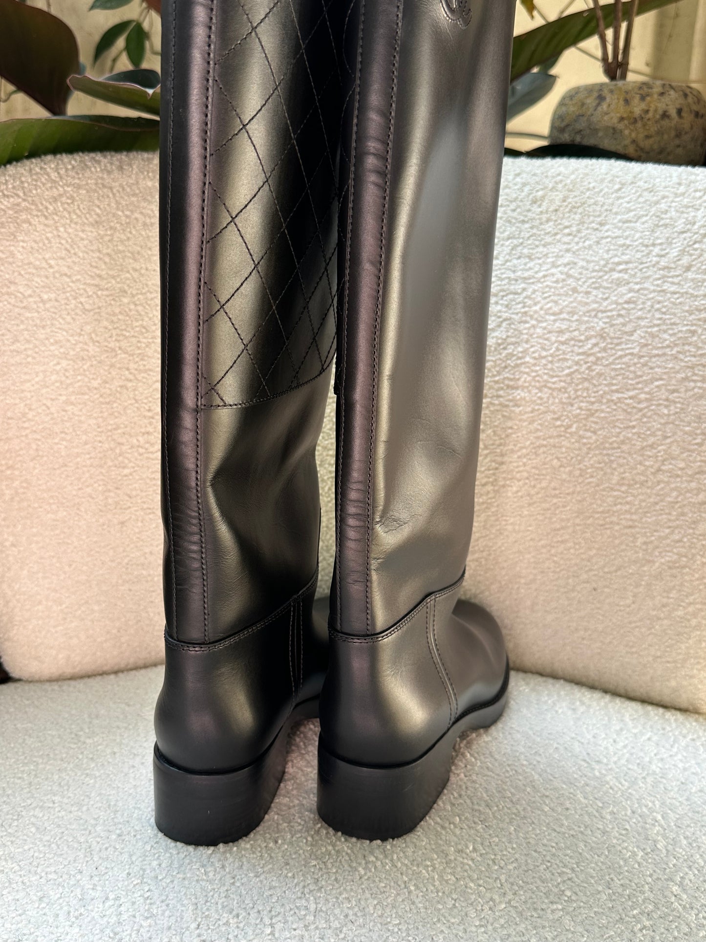 Chanel Black Leather Boots Size 40.5