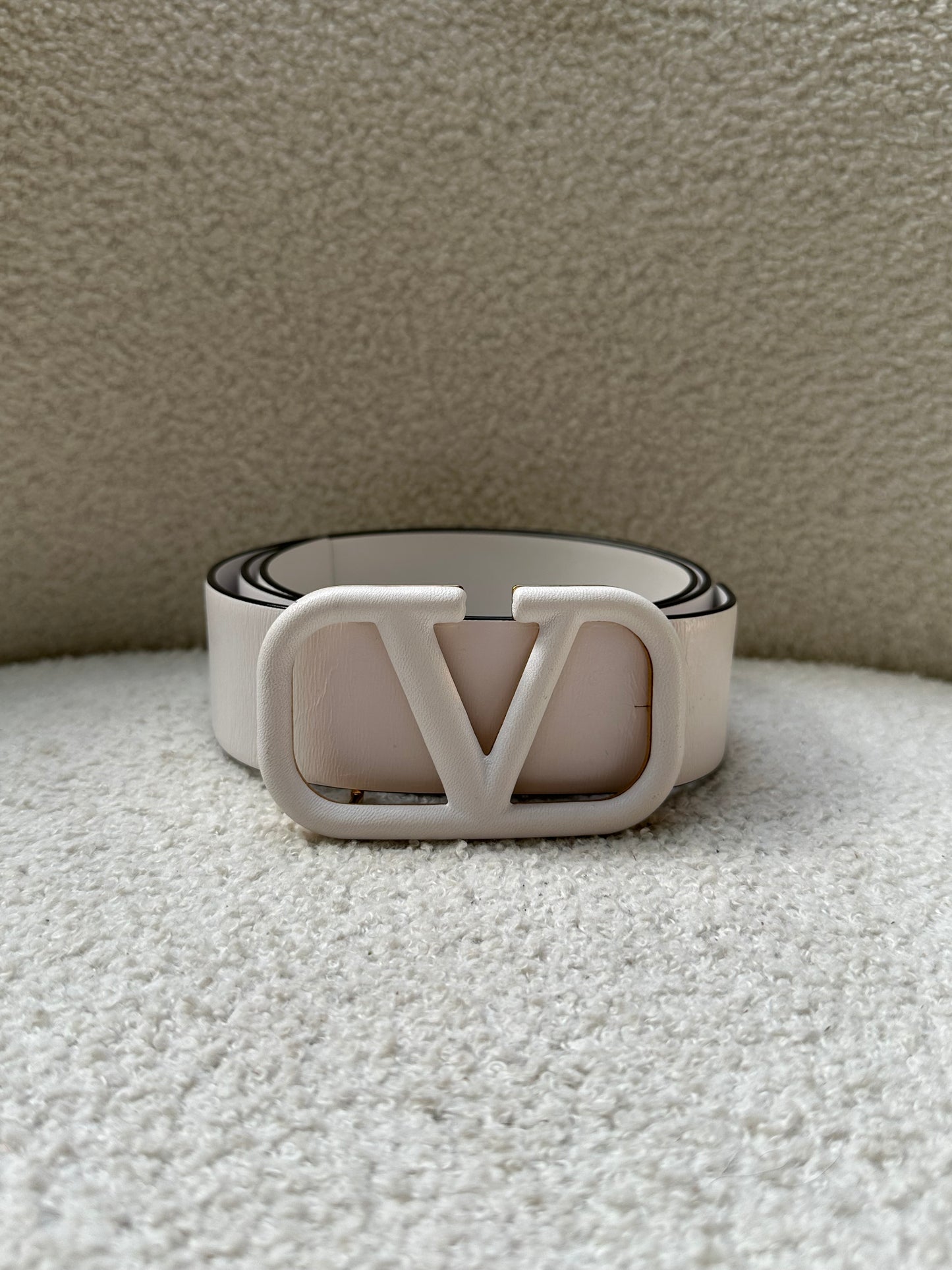Valentino White Leather Belt size 80