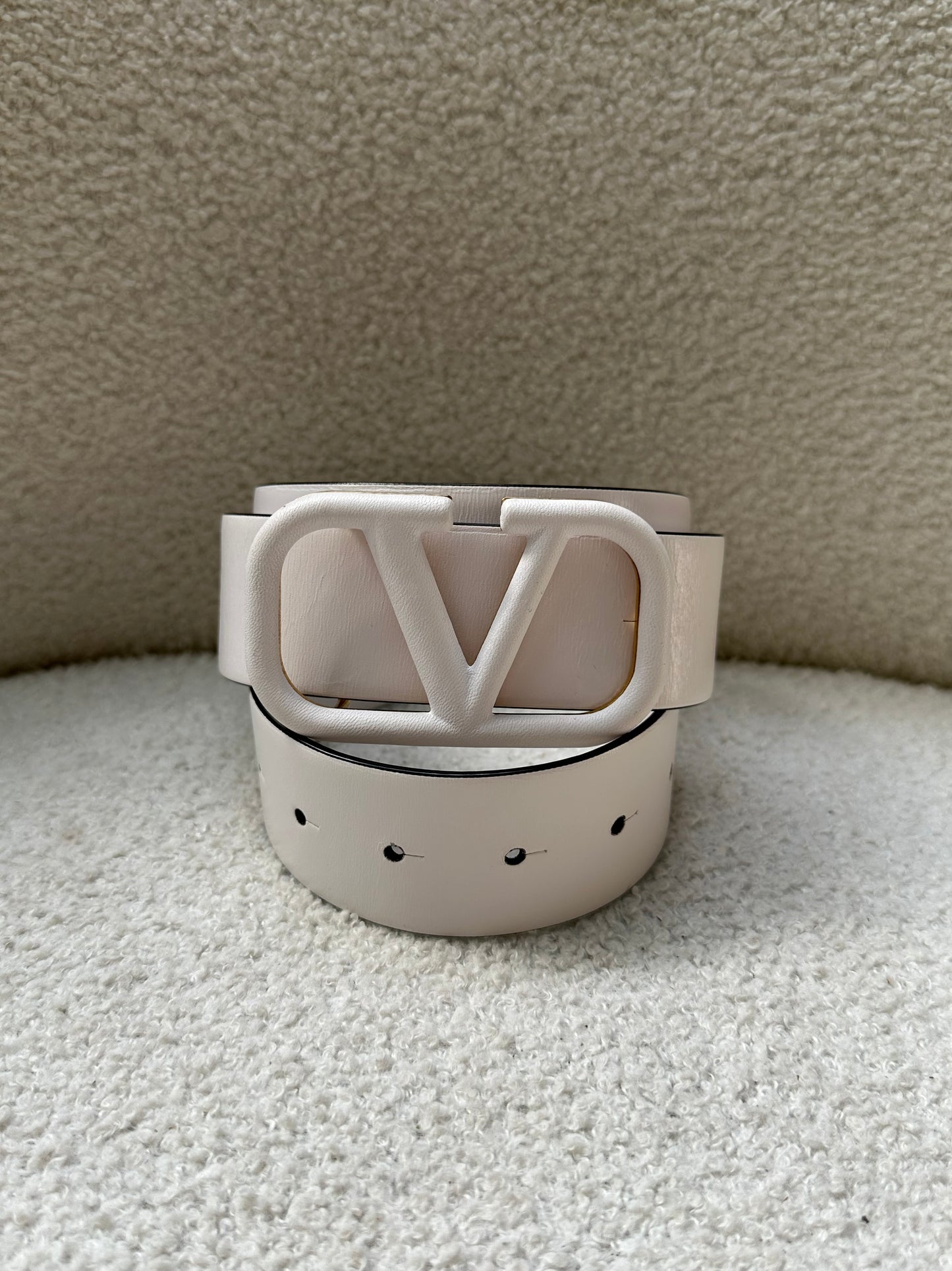 Valentino White Leather Belt size 80