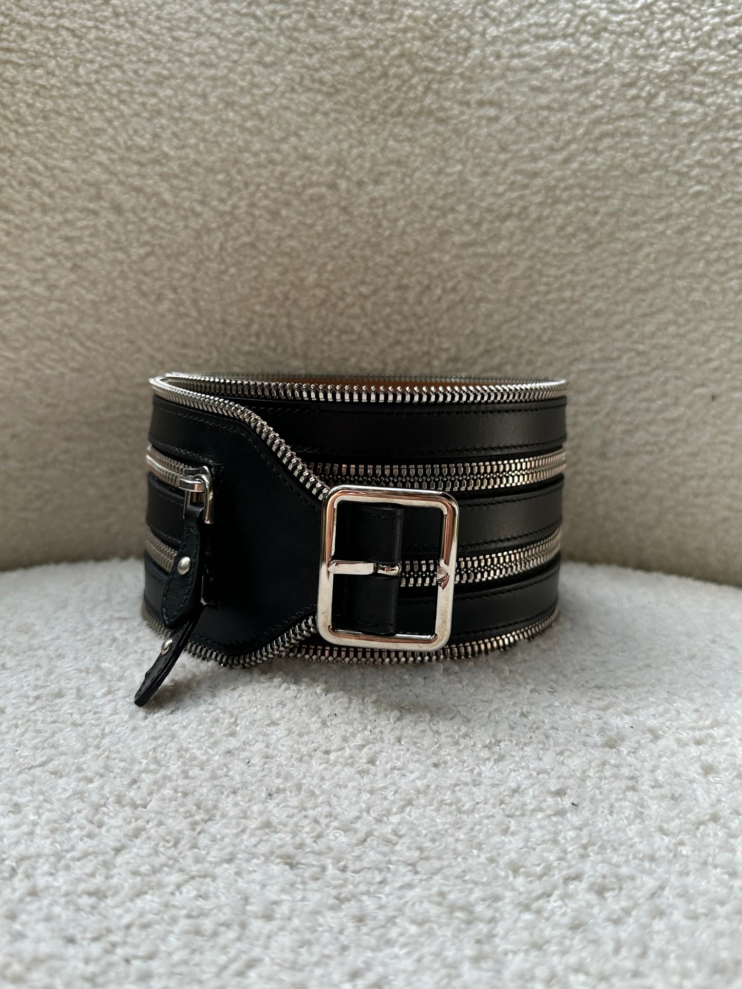 Alaia Black Zipper belt