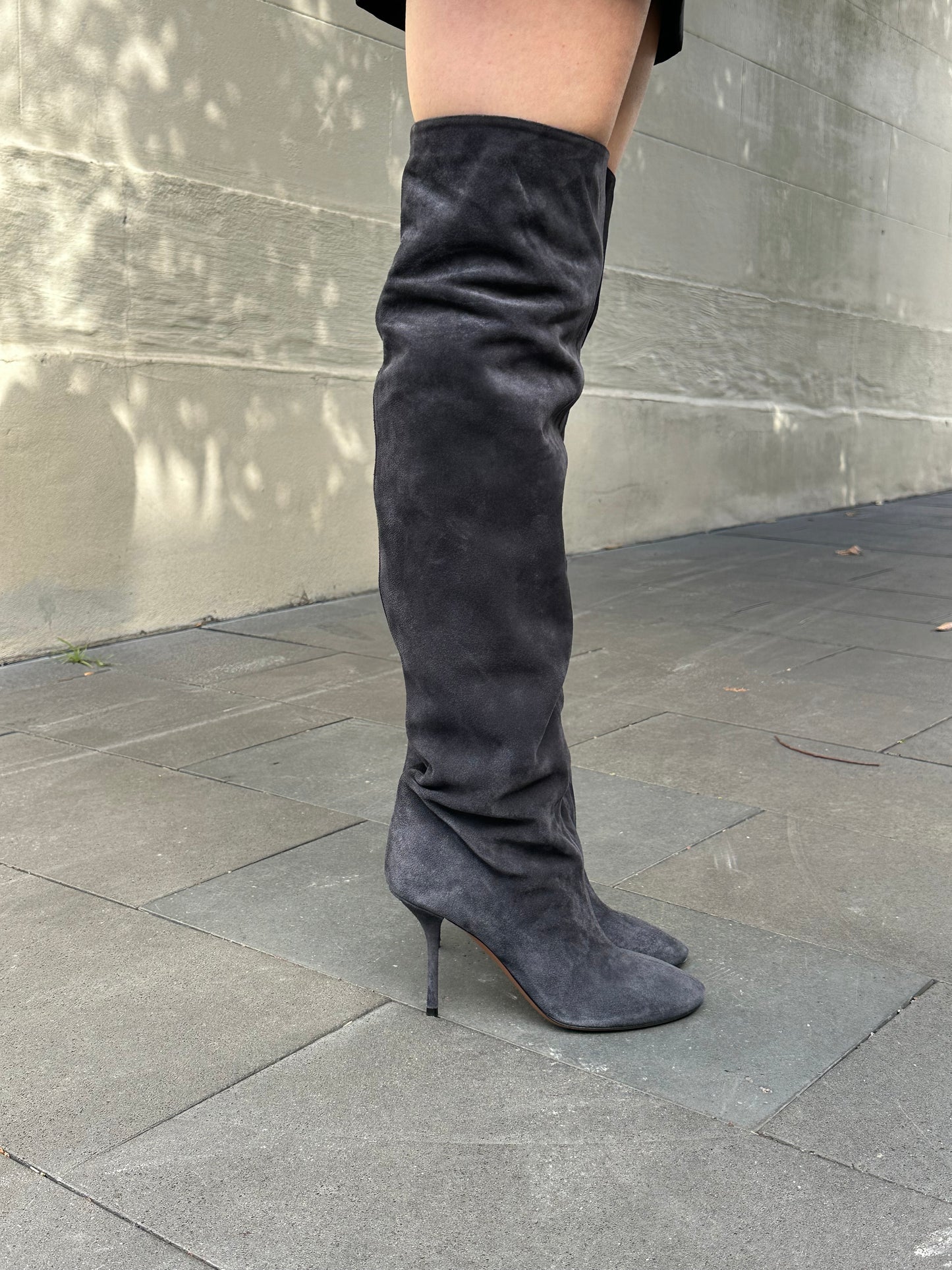 Alaia Grey Suede Knee High Boots Size 40
