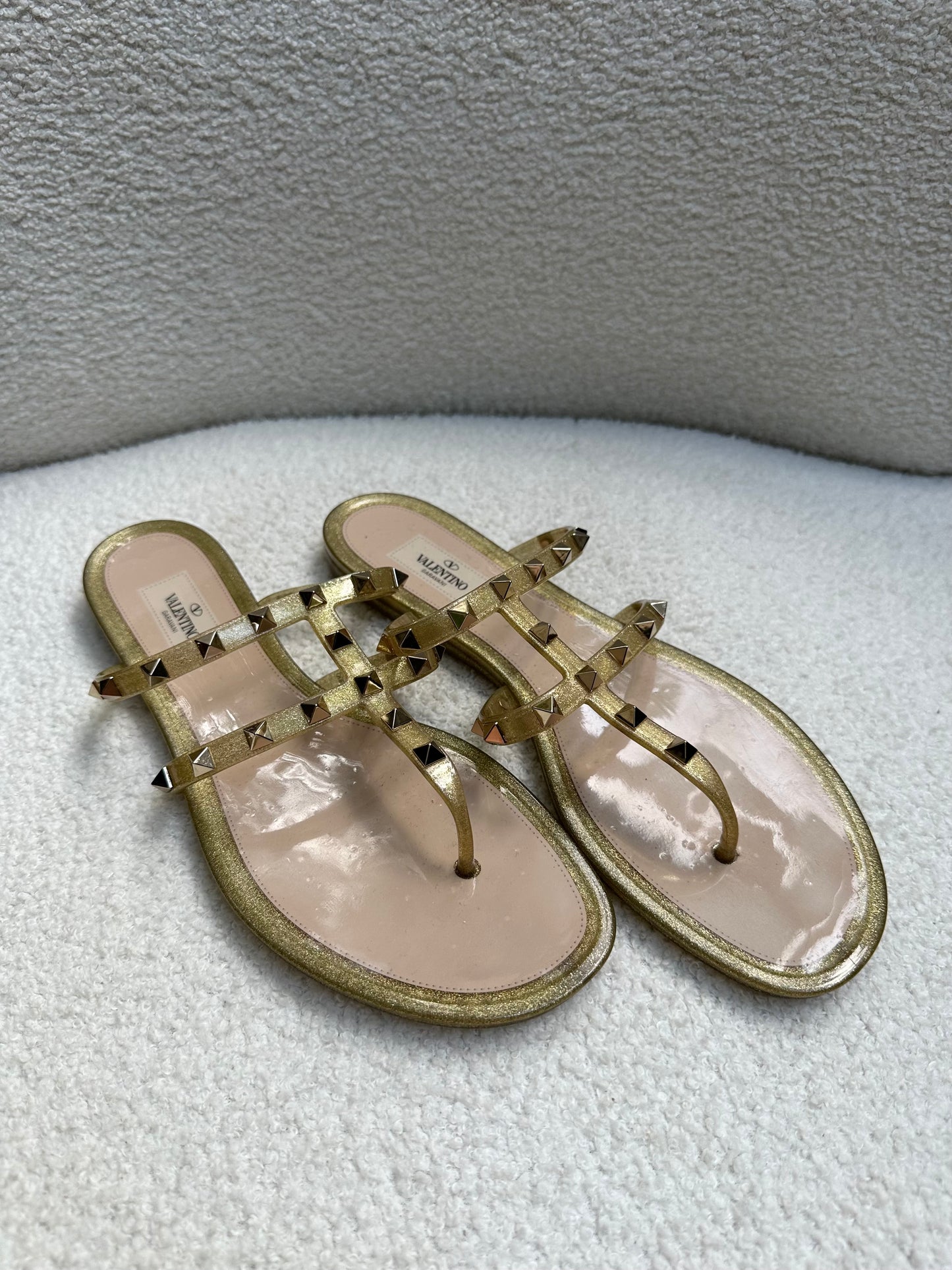 Valentinio Gold Rockstud Slides Size 41