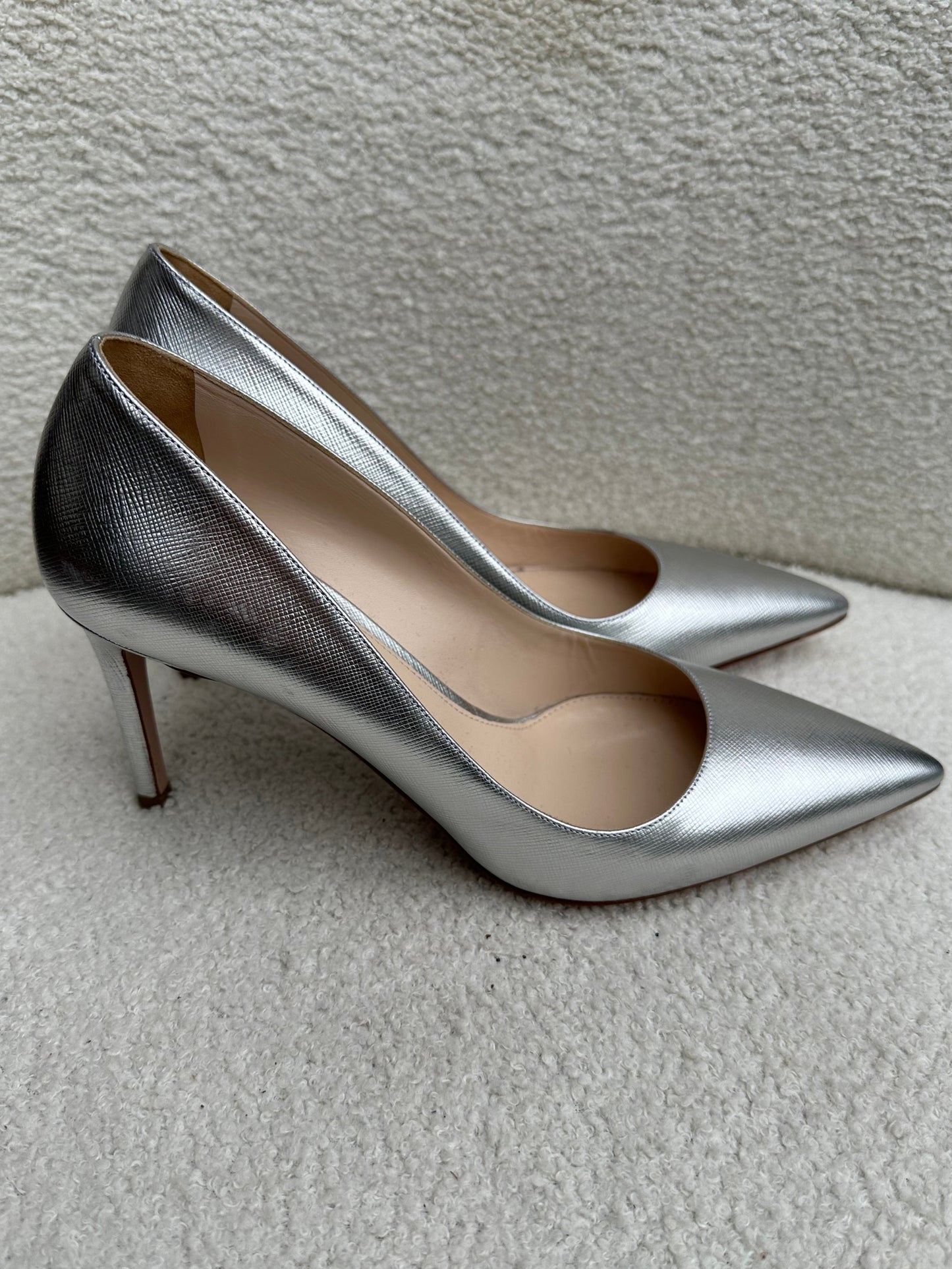 Prada Silver Pumps Size 39