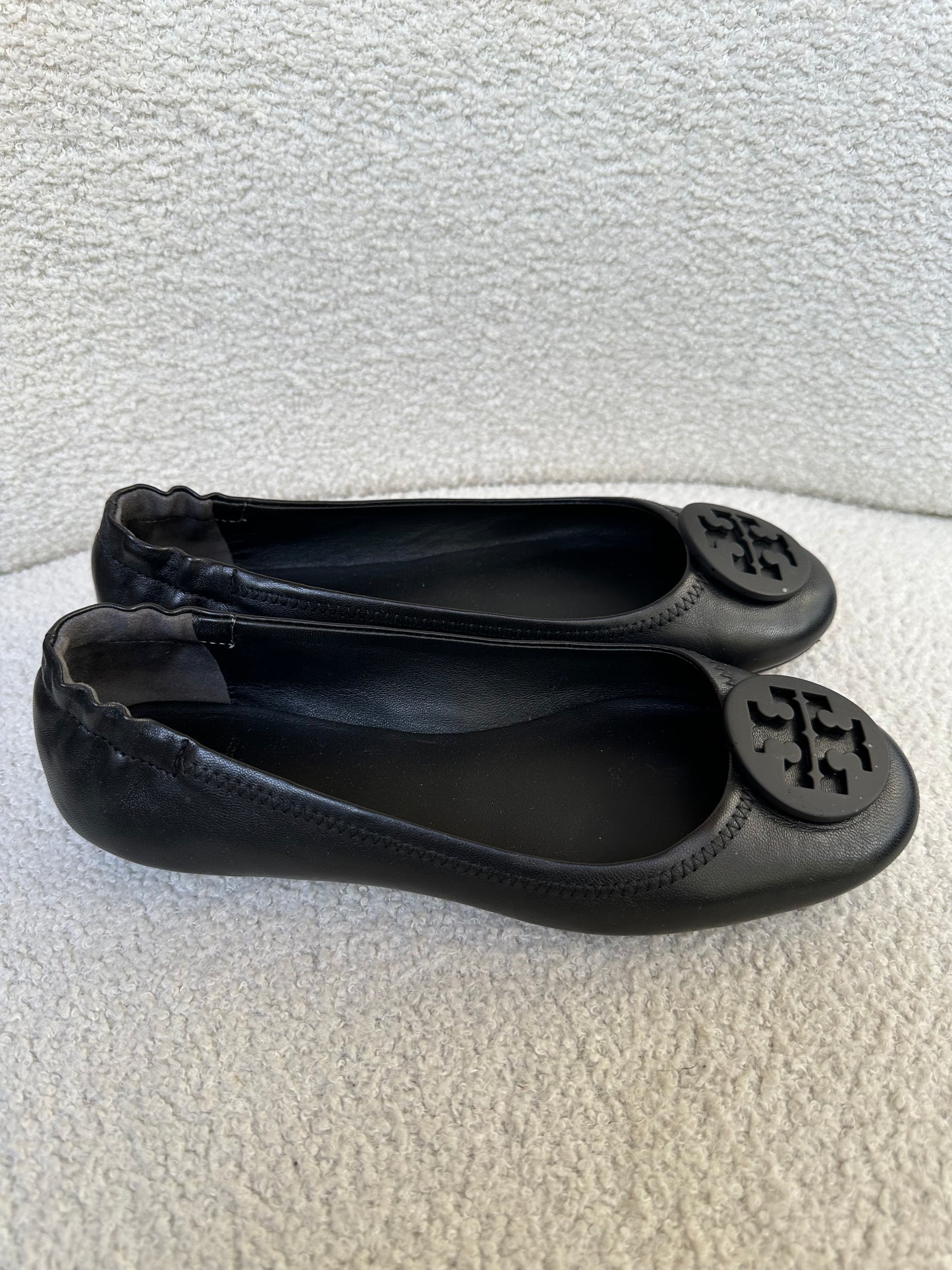 Tory Burch Black Ballet Flats Size 38.5