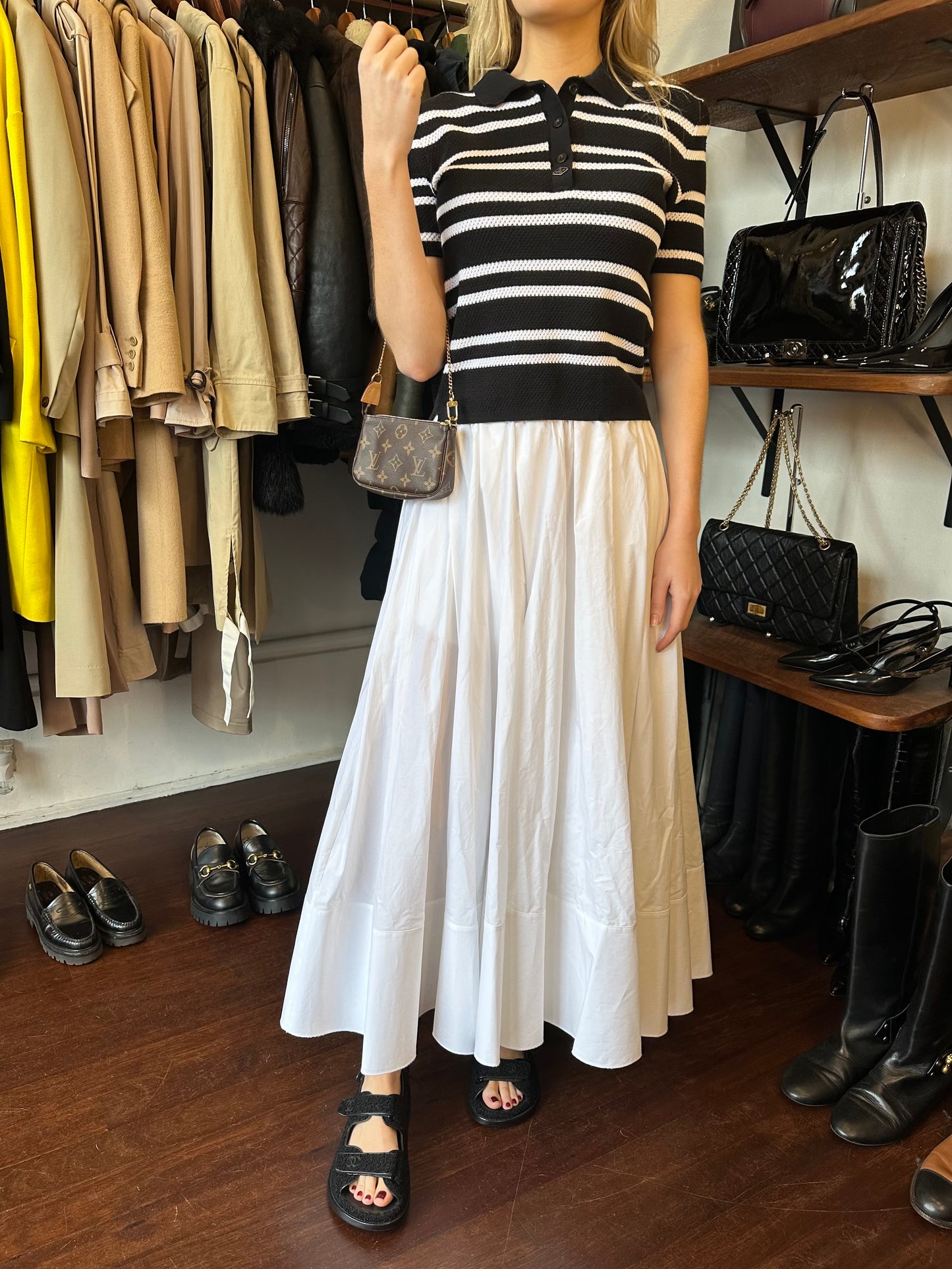 Scanlan Theodore White Long Gather Skirt Size 6