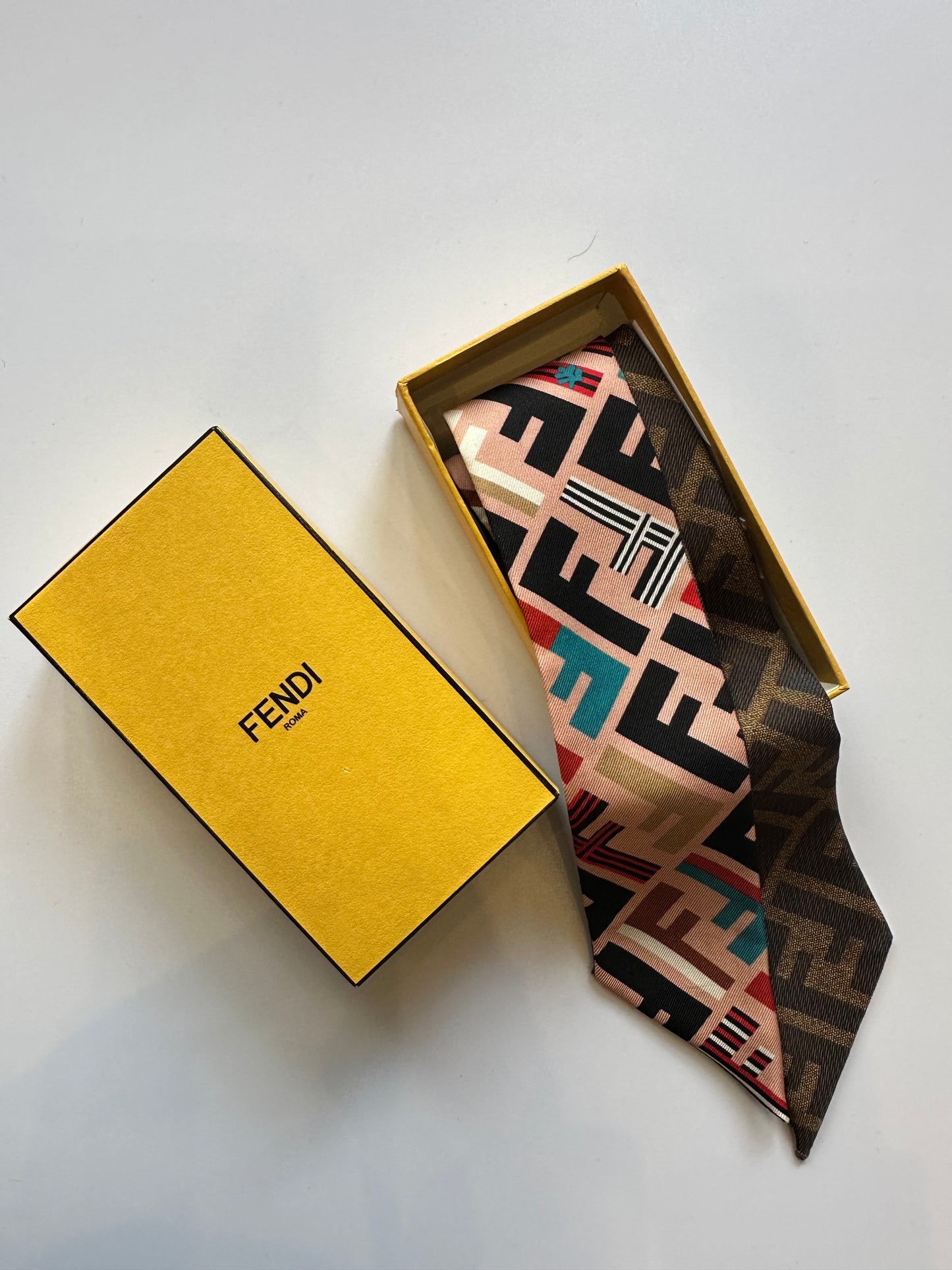 Fendi logo twilly