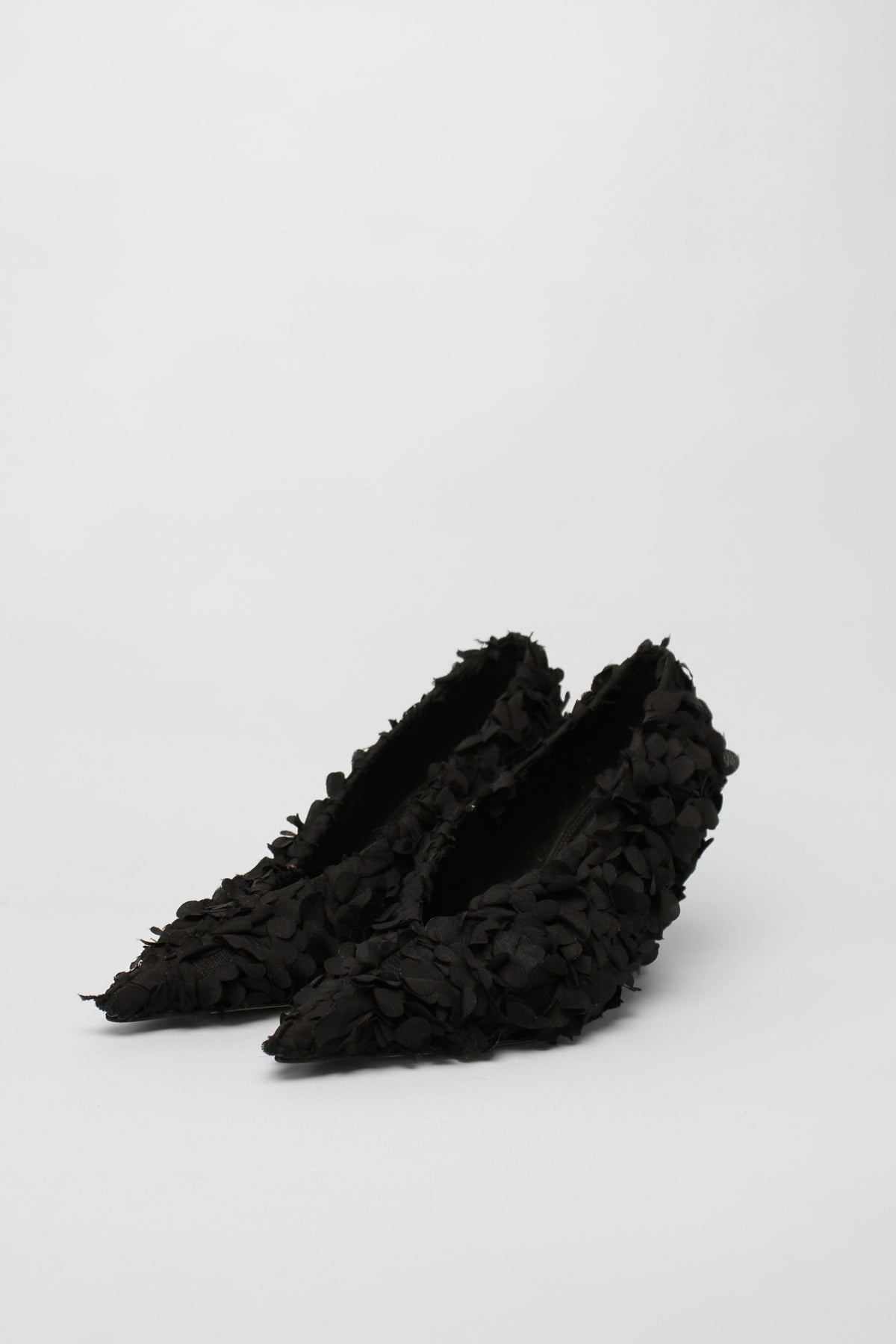 Camilla and Marc Flower Fabric Pumps