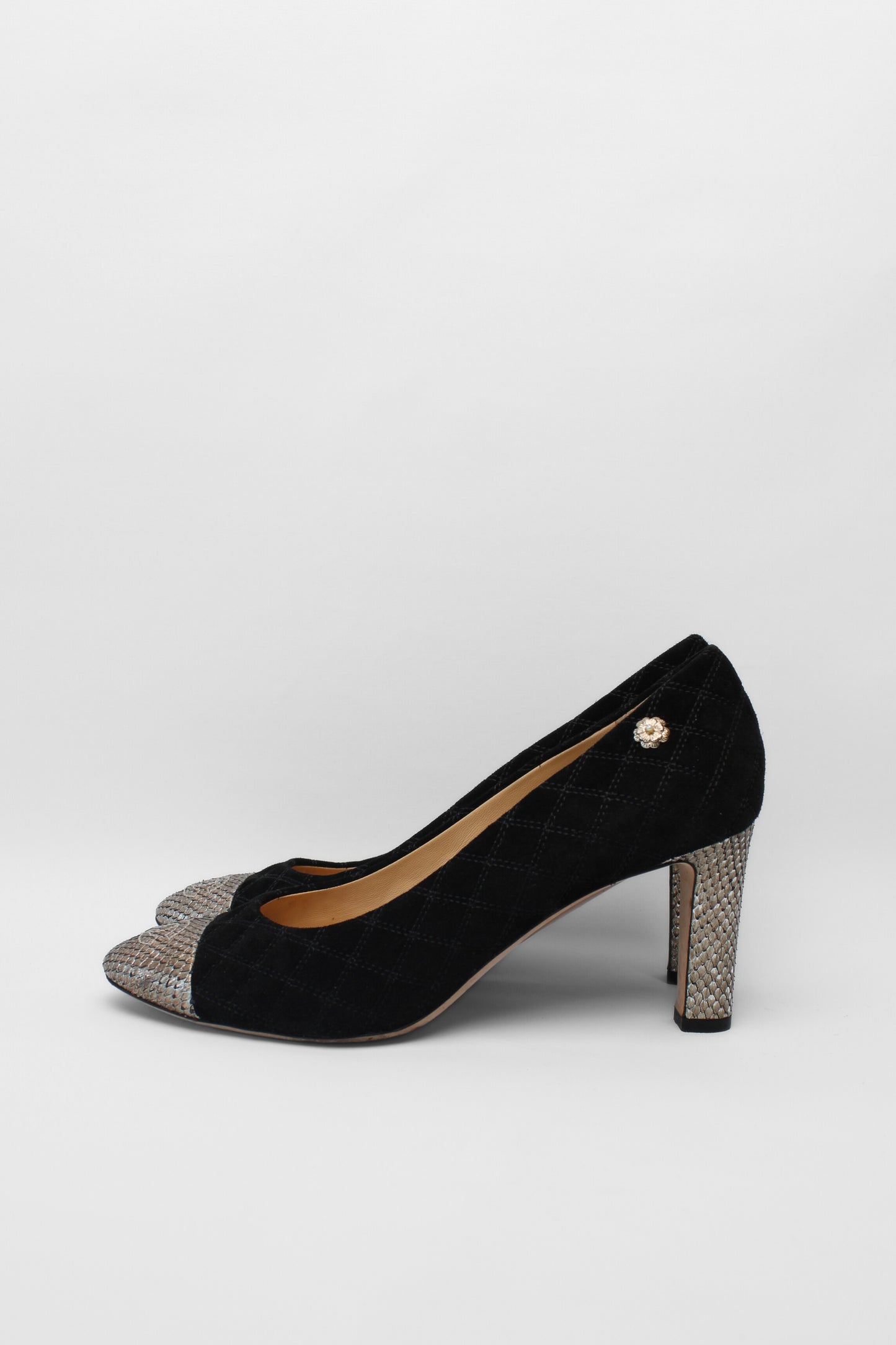 Chanel Silver Snake/Suede Pumps Size 38