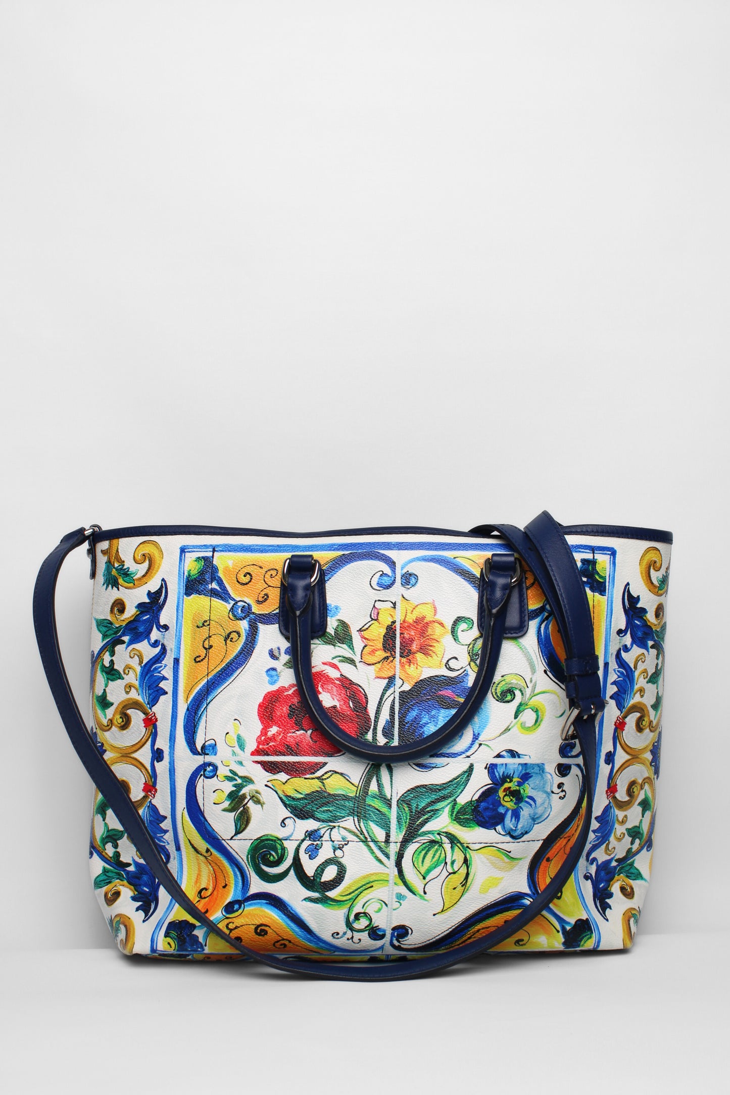 Dolce and Gabbana classic Majolica print tote bag