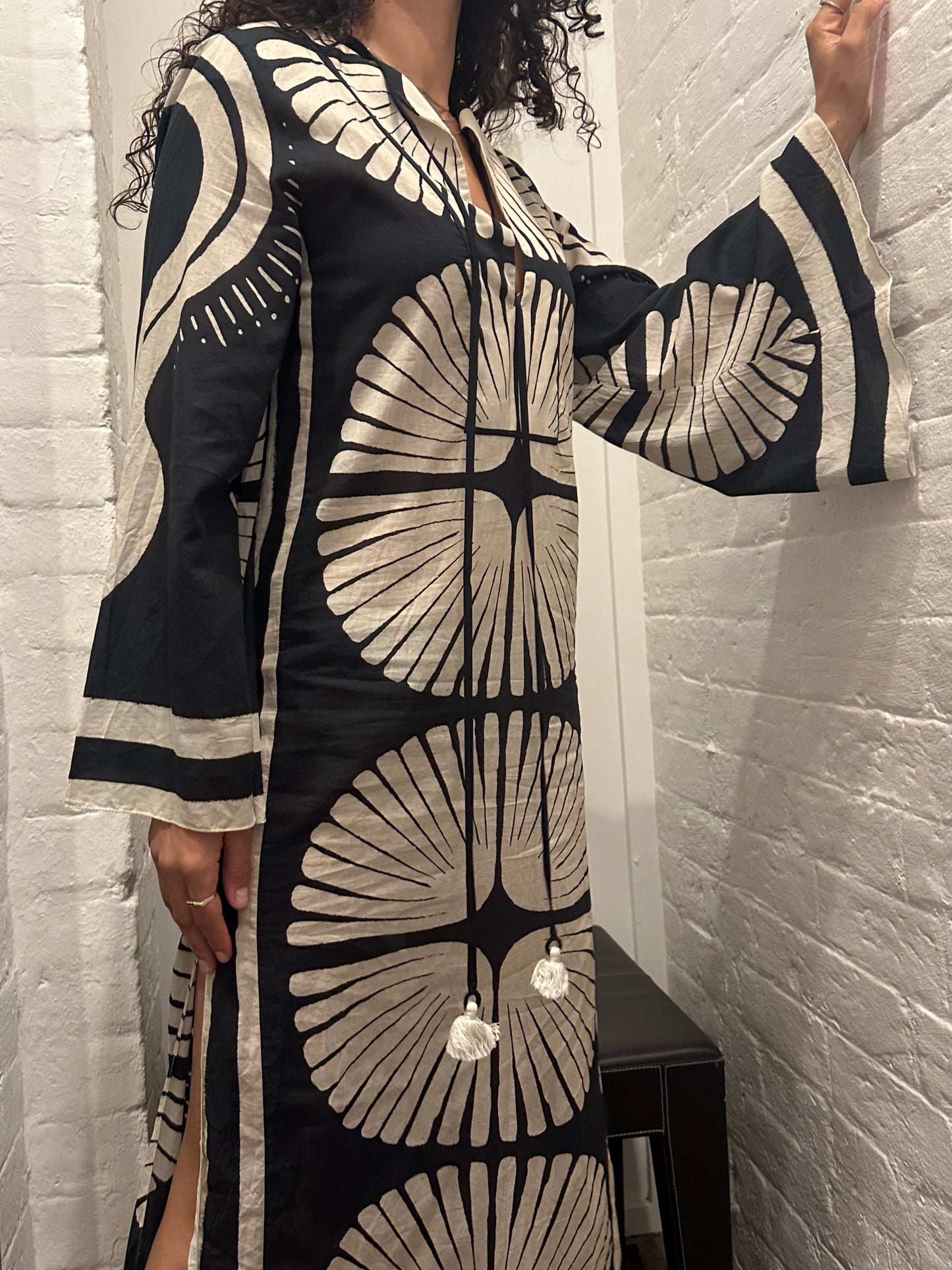 Johanna Ortiz Black and White Kaftan Size 2