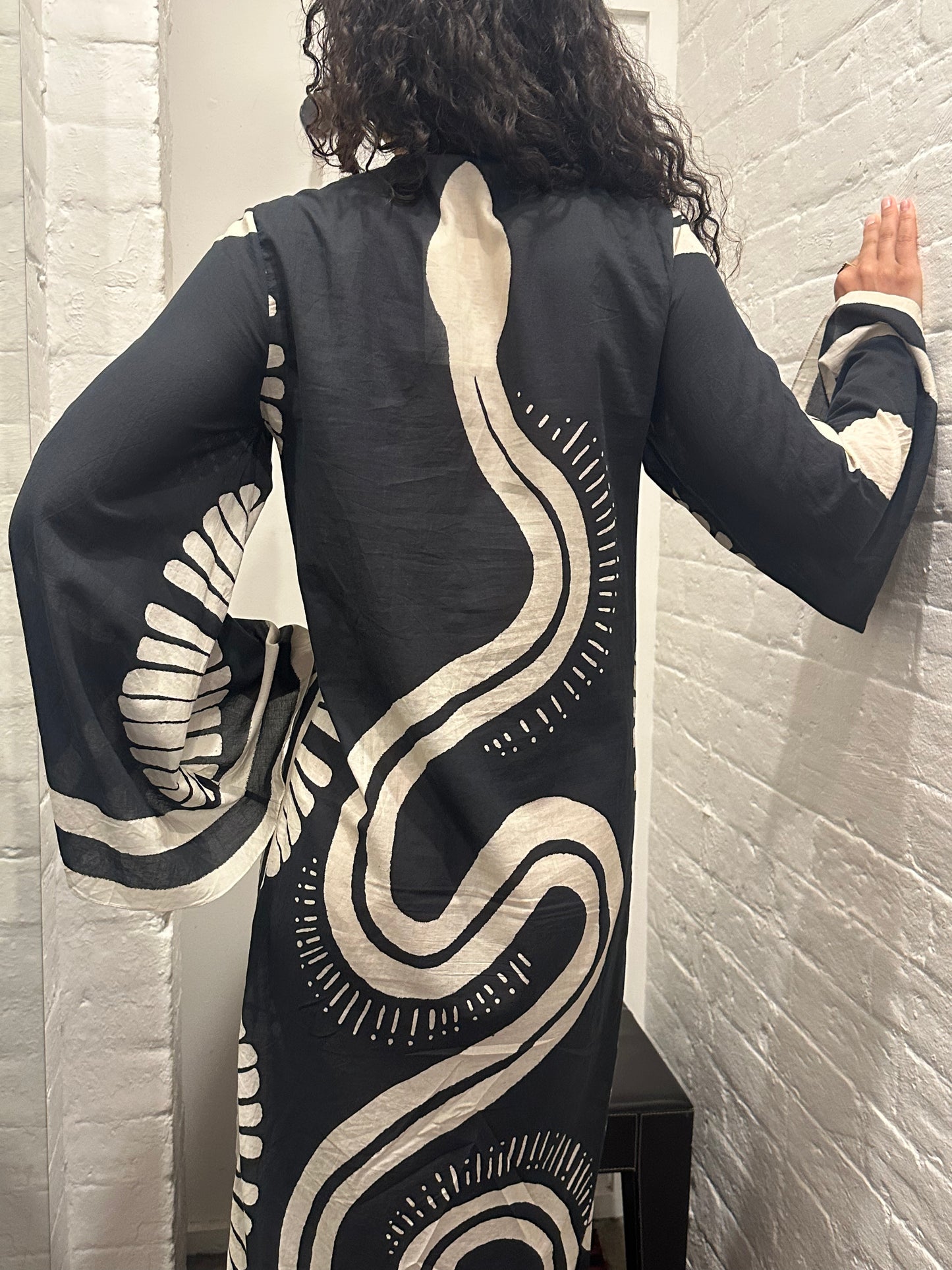 Johanna Ortiz Black and White Kaftan Size 2