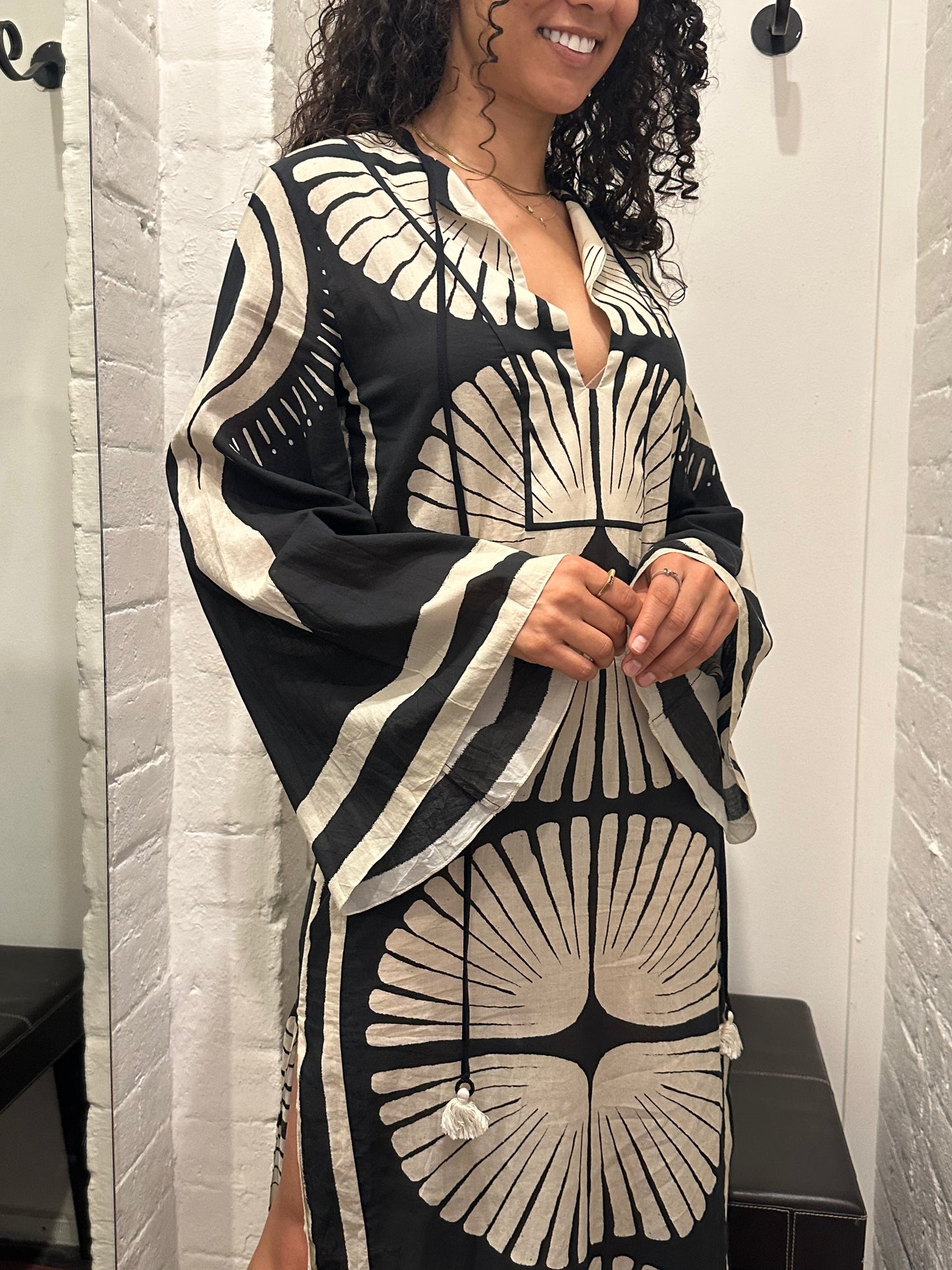 Johanna Ortiz Black and White Kaftan Size 2