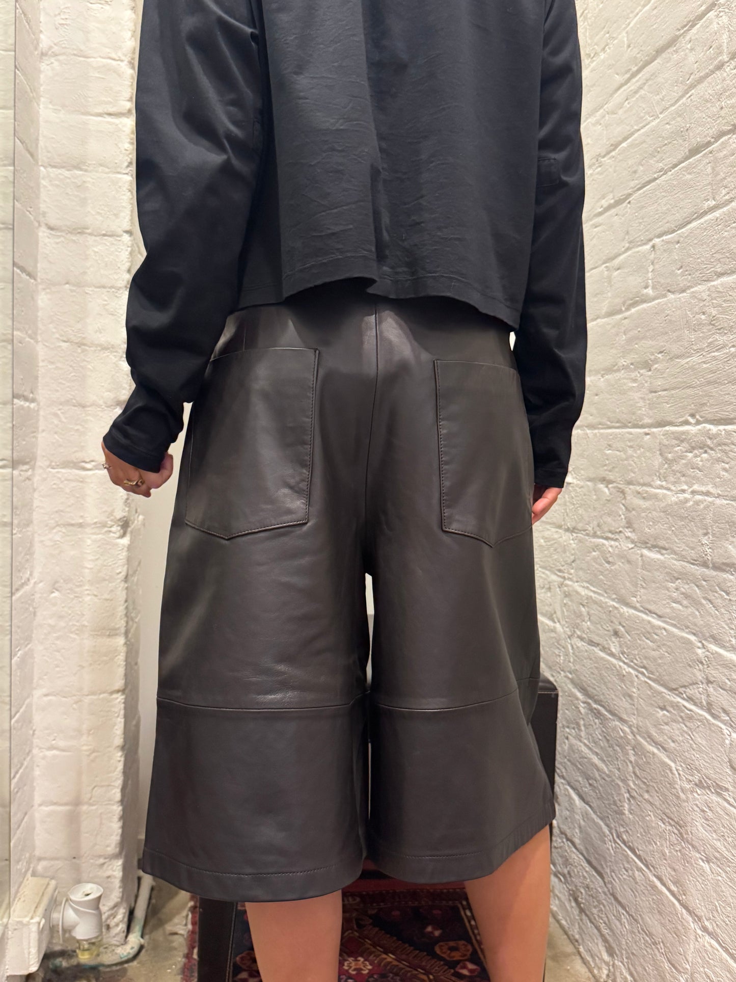 Frankie Shop Brown Leather Shorts Size M