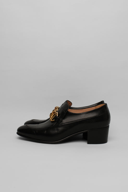 Gucci Gold Chain Black Loafers Size 38.5