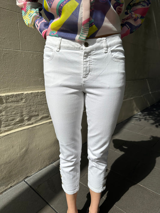 Chanel White Crop Jean Size 40