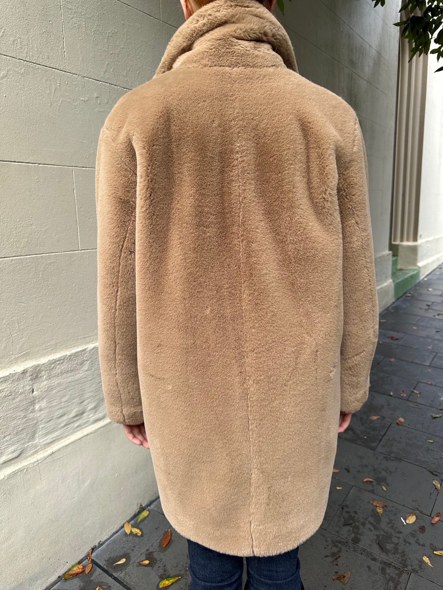 Boss Camel Teddy Coat Size 44