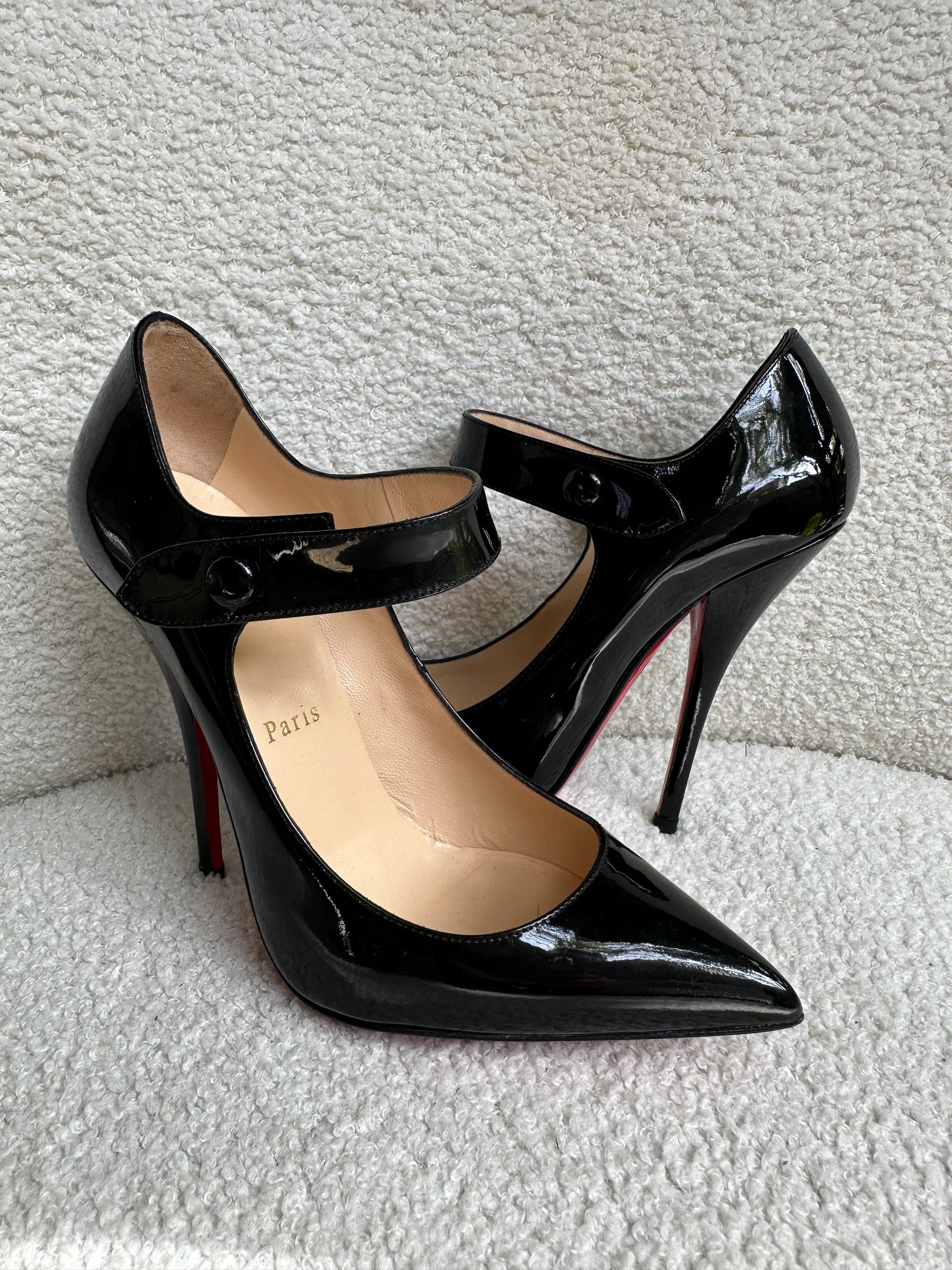 Black patent fashion louboutin