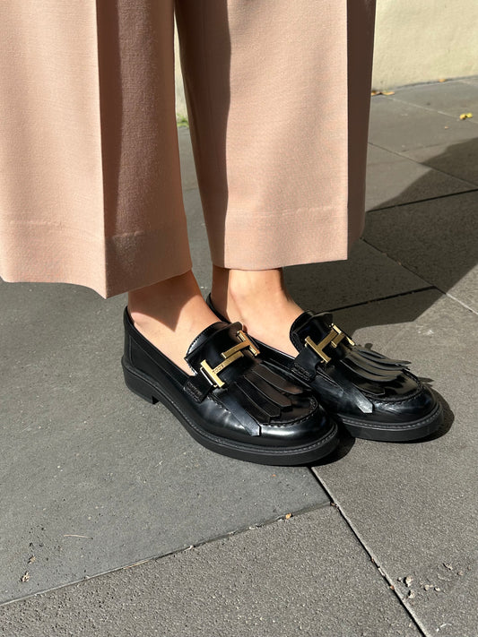 Tods Black Leather Loafers Size 38.5