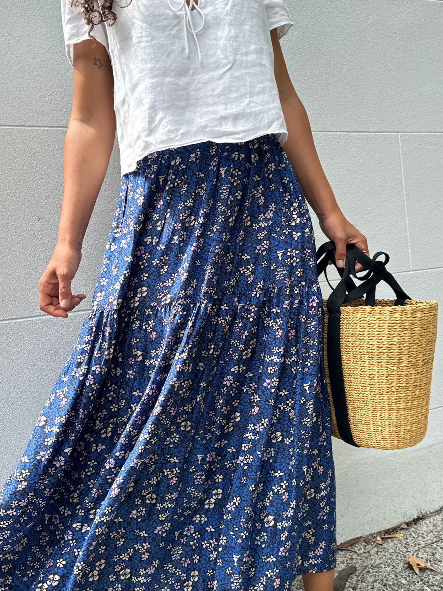 Apiece Apart Blue Floral Skirt Size US 6