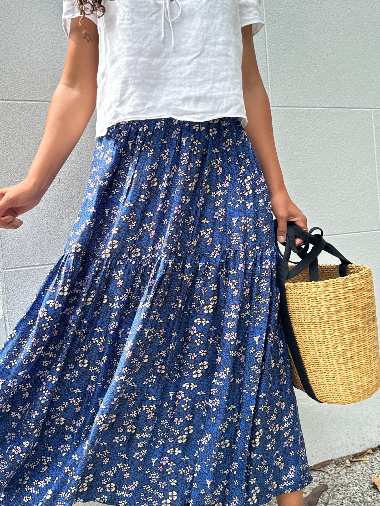 Apiece Apart Blue Floral Skirt Size US 6