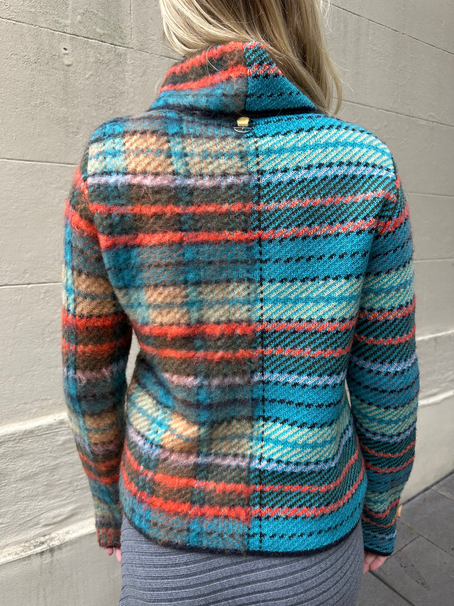 High Blue Check Knit Size M