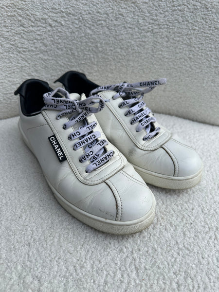 Chanel White Leather Sneakers Size 37.5