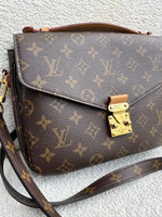 Louis Vuitton Pochette Metis Monogram Bag