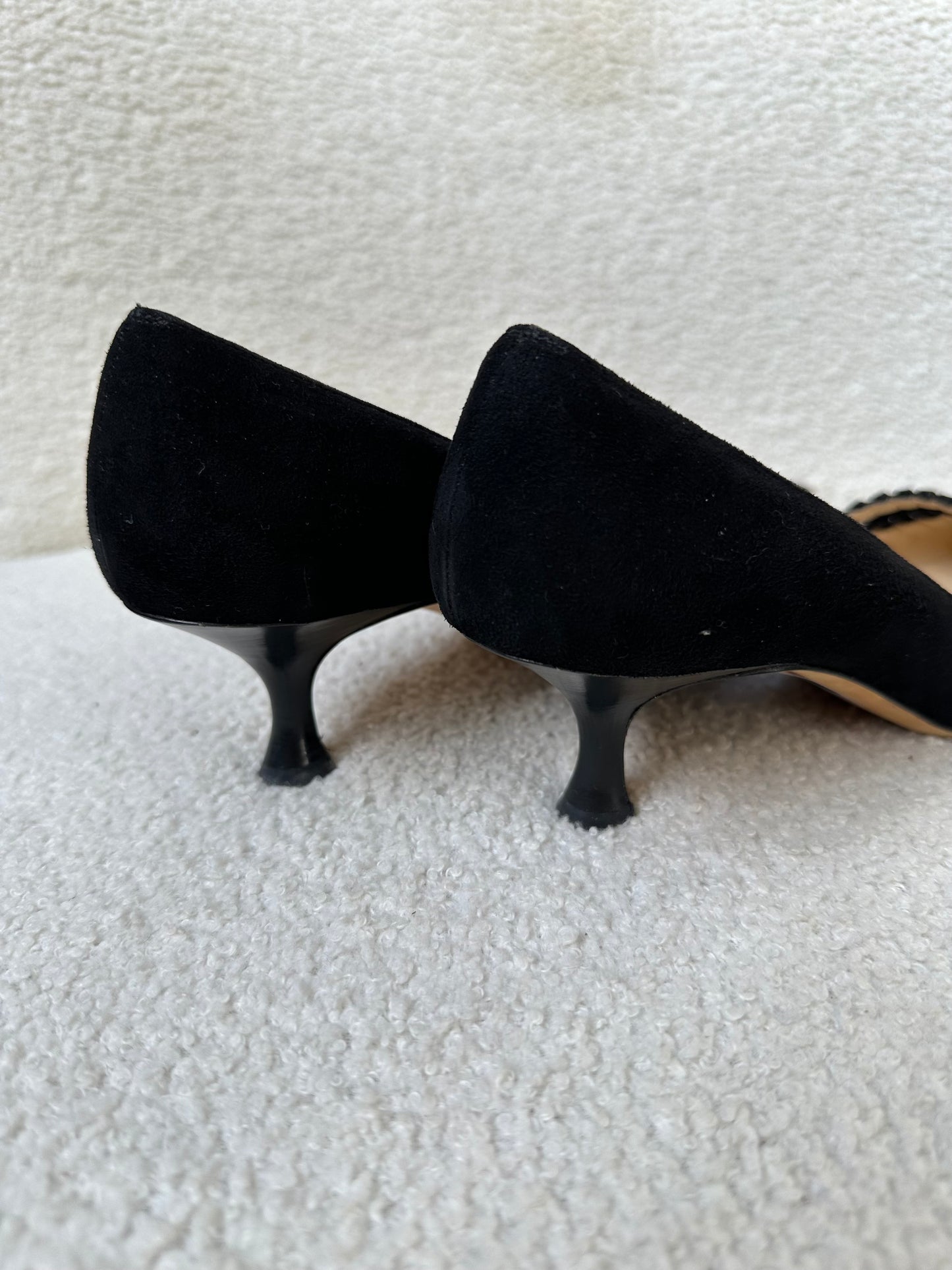 Manolo Blahnik Back Suede Pumps Size 38.5