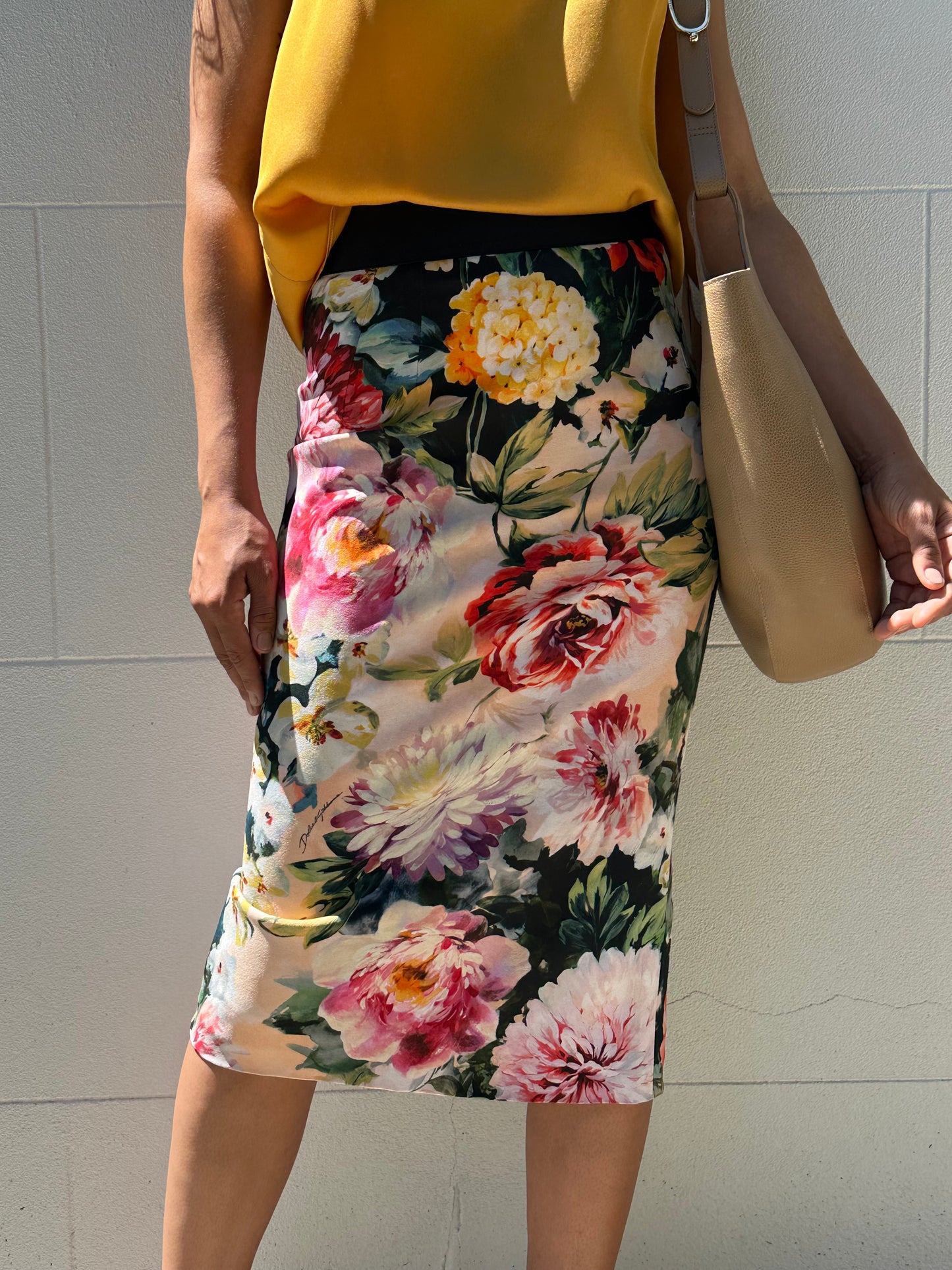 Dolce & Gabanna Floral Skirt Size 38