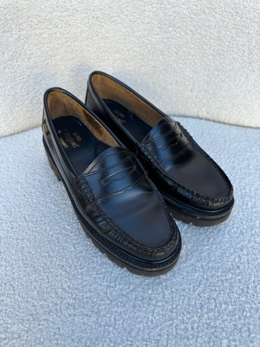 G.H. Bass Weejuns Black Loafers Size 38