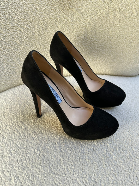 Prada Black Suede Pumps Size 35