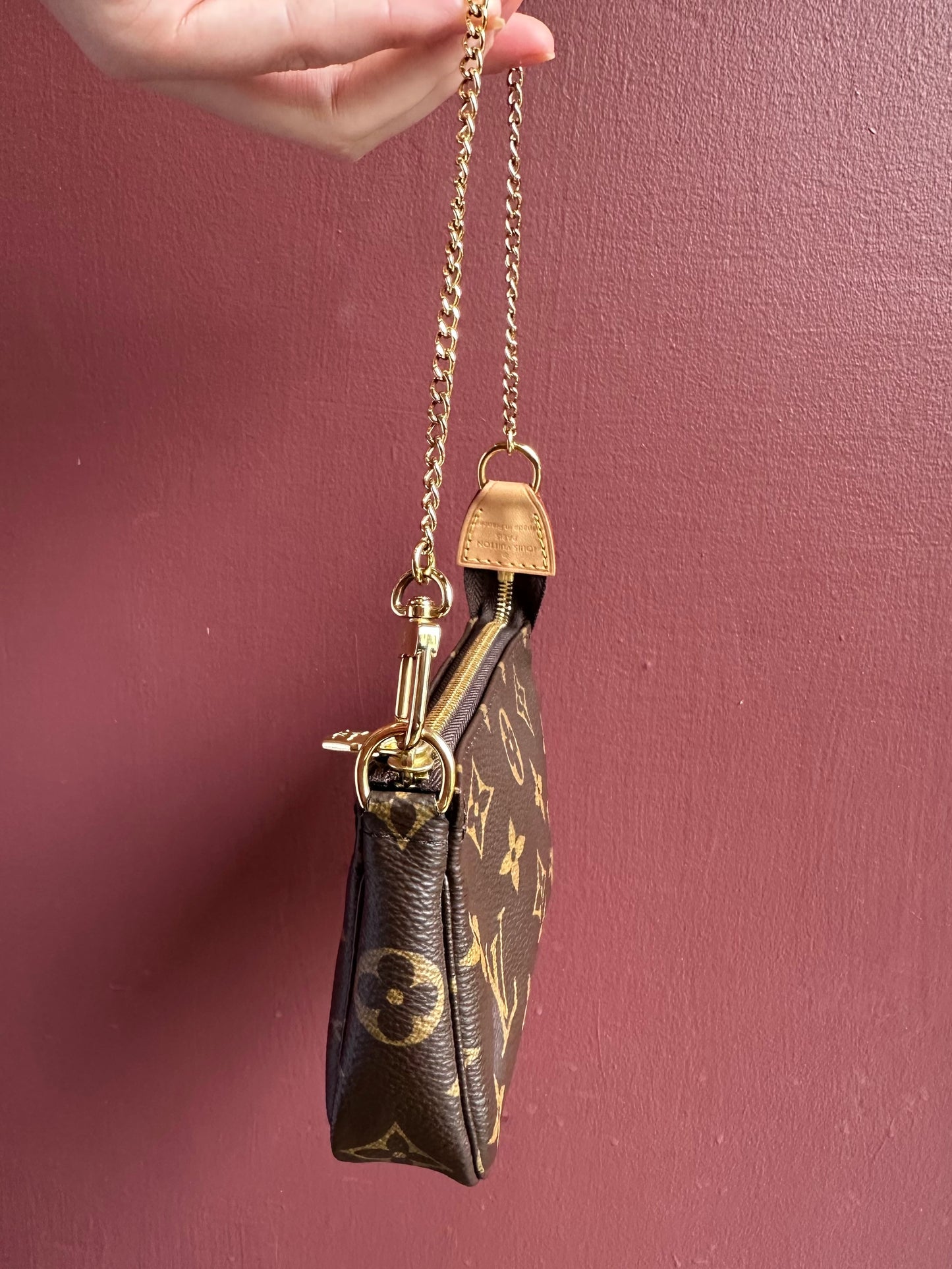 Louis Vuitton Small Pochette Bag