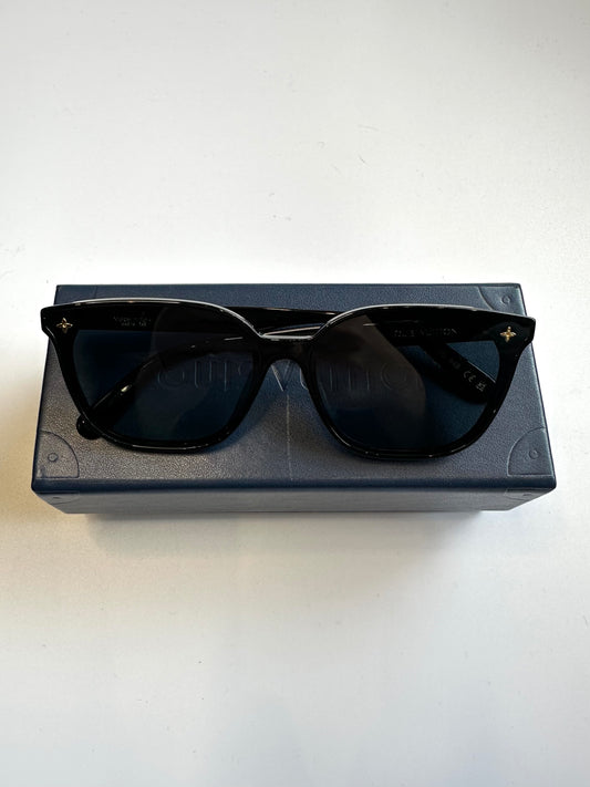 Louis Vuitton Black Sunglasses