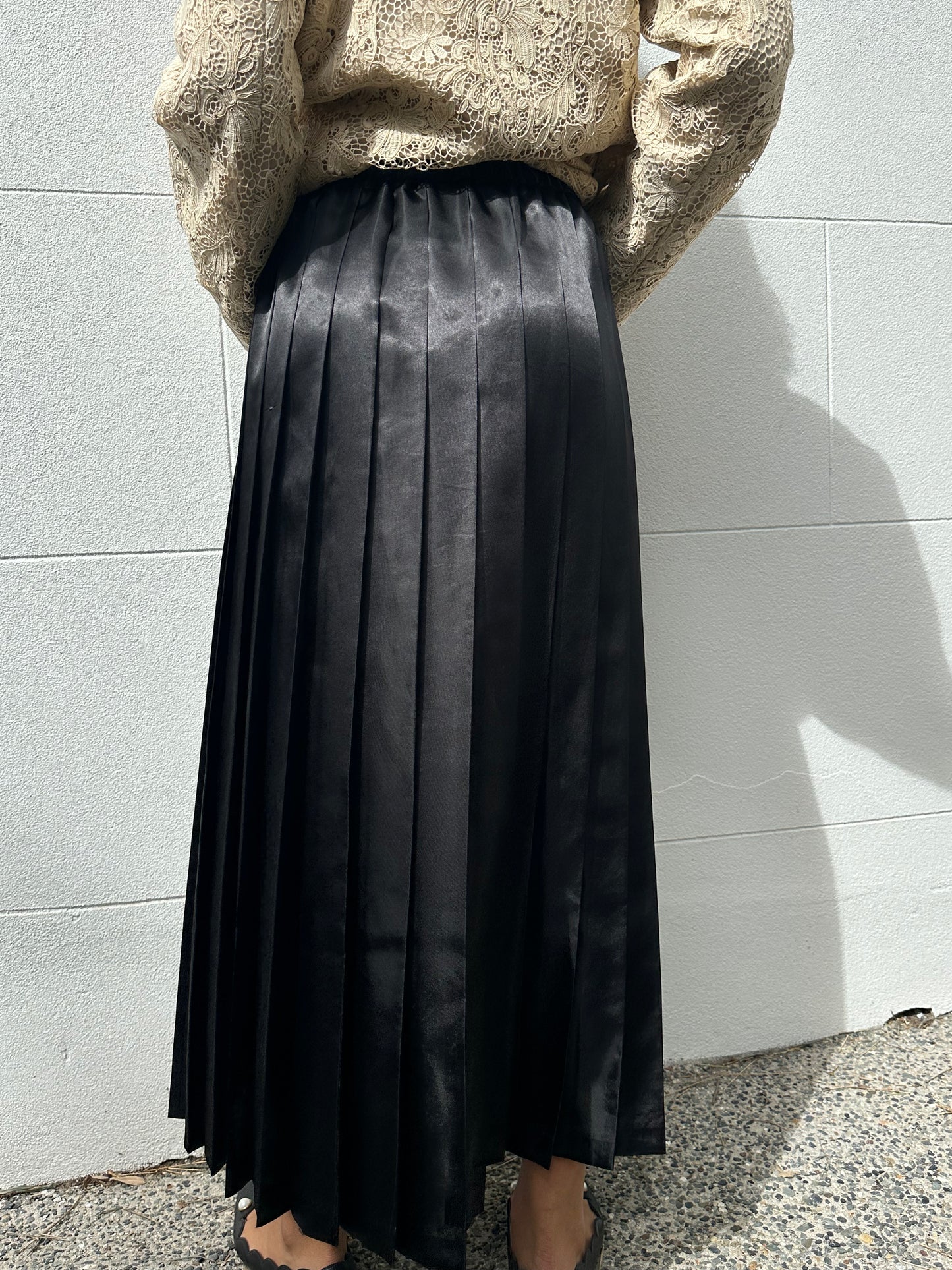 Junya Watanabe Black Pleat Skirt Size M