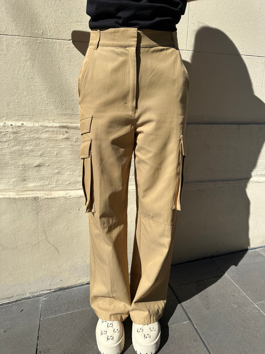Camilla and Marc Taupe Cargo Pant Size 6