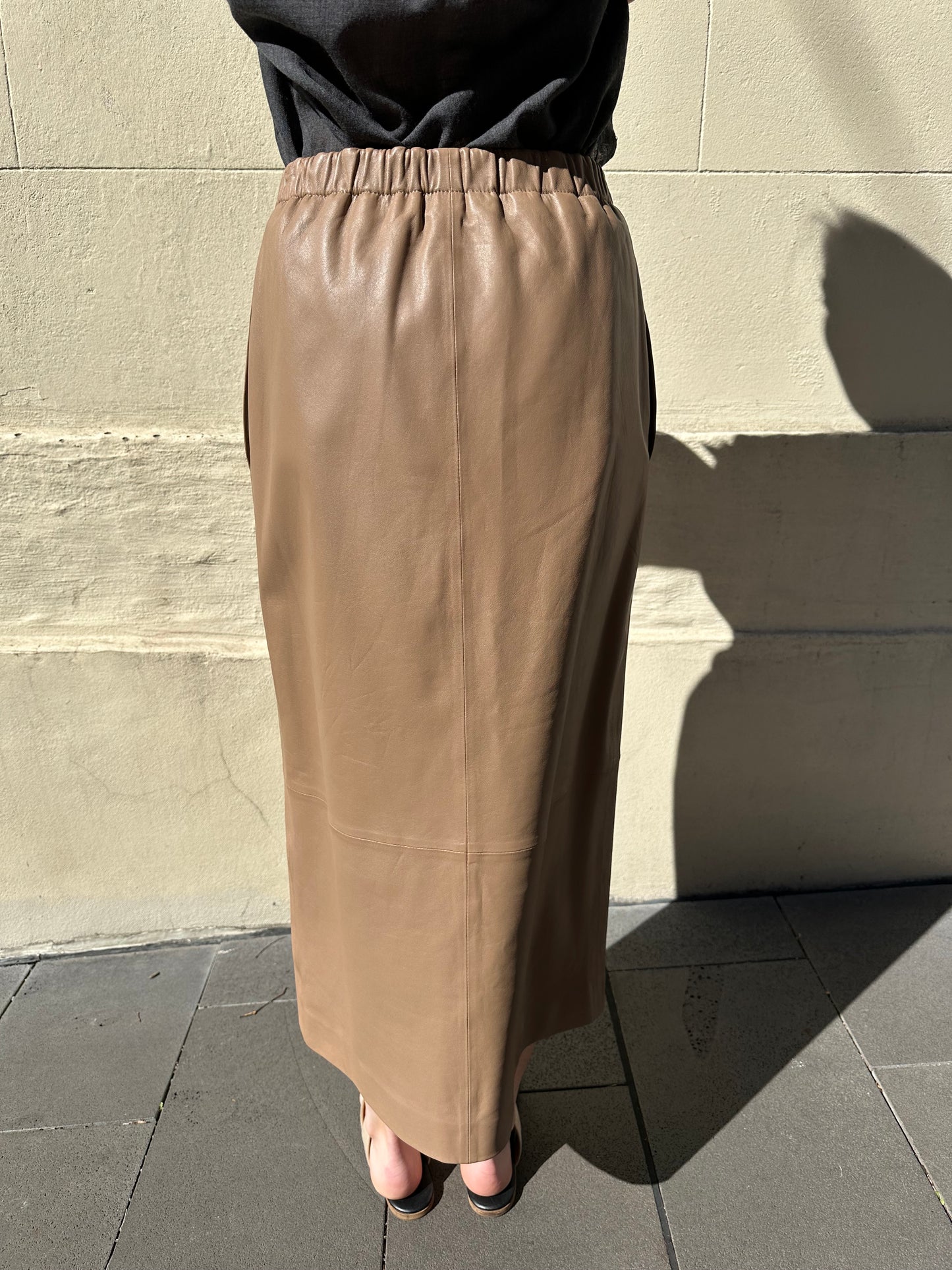 Scanlan Theodore Taupe Leather Skirt Size 8
