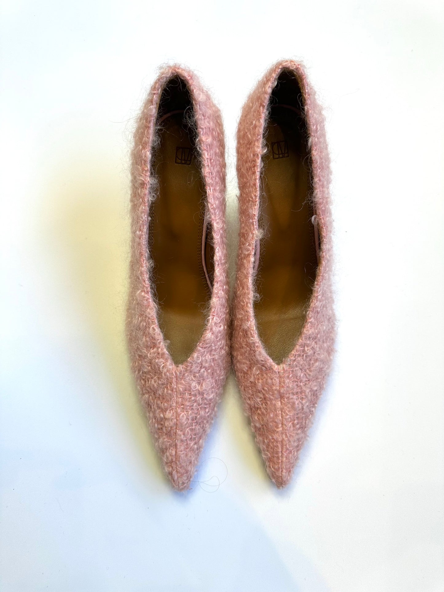 Camilla and Marc Pink Wool Pumps Size 40