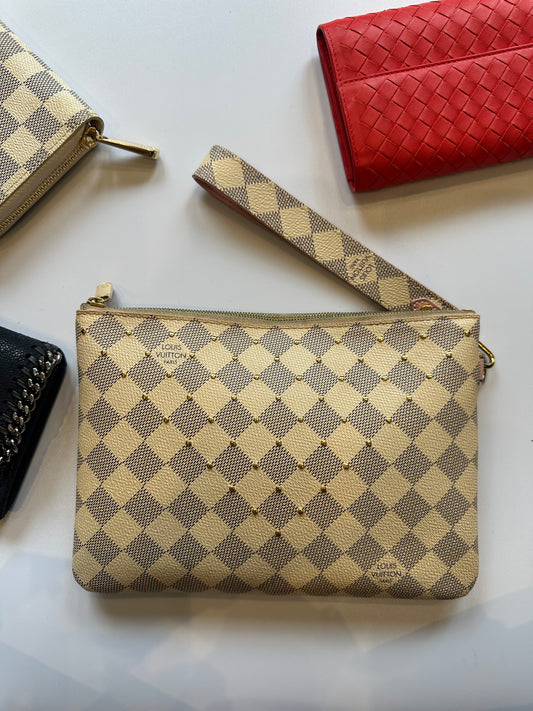 LV damier city pouch