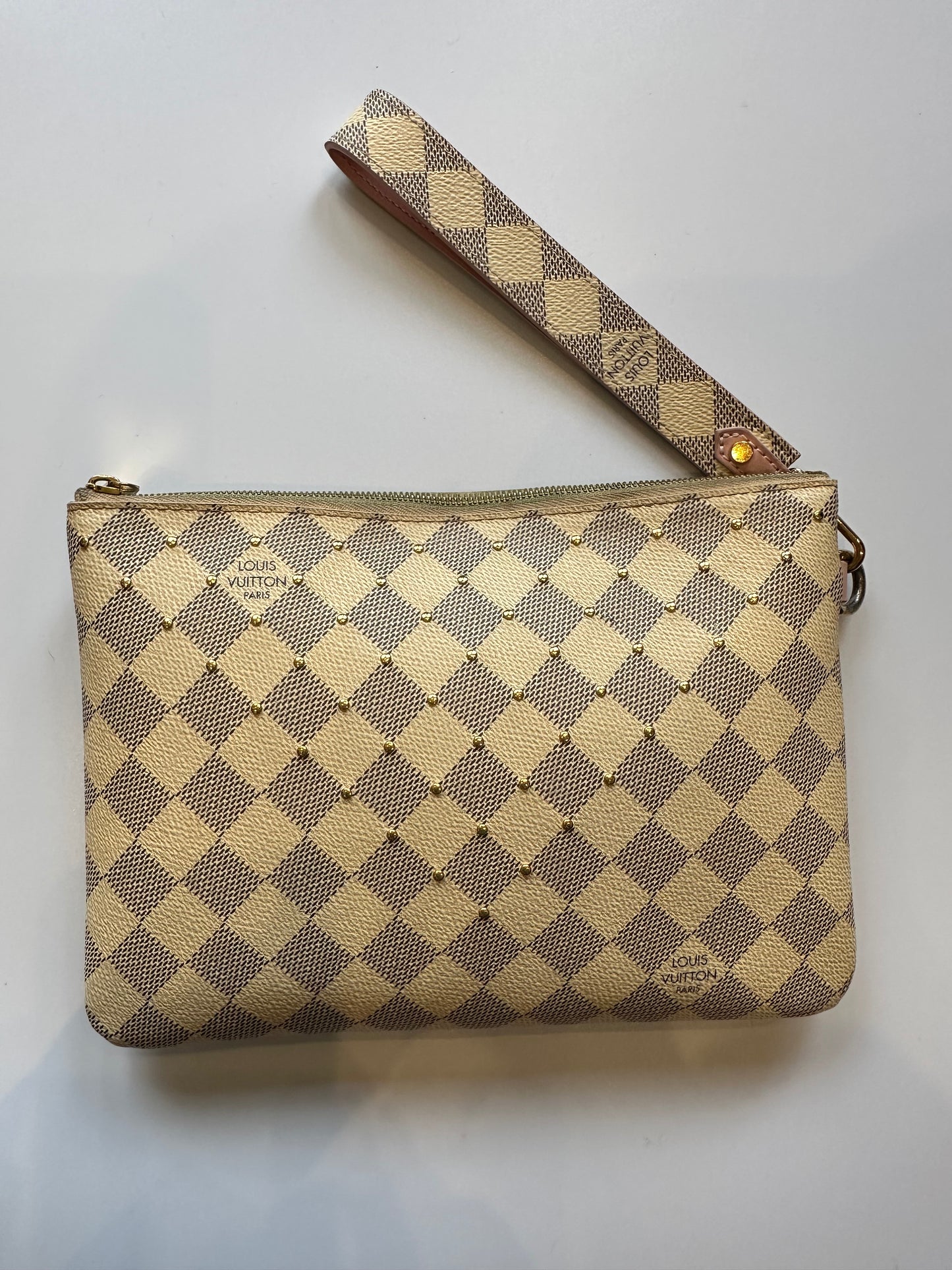 LV damier city pouch