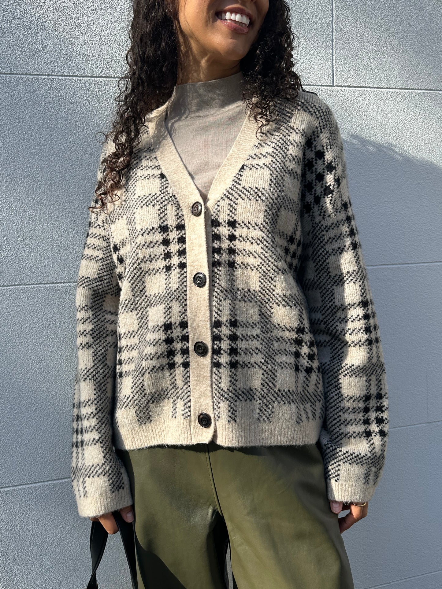 Rails Black Check Cardigan Size M