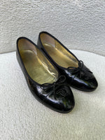 Chanel Black Patent Ballet Flats Size 40